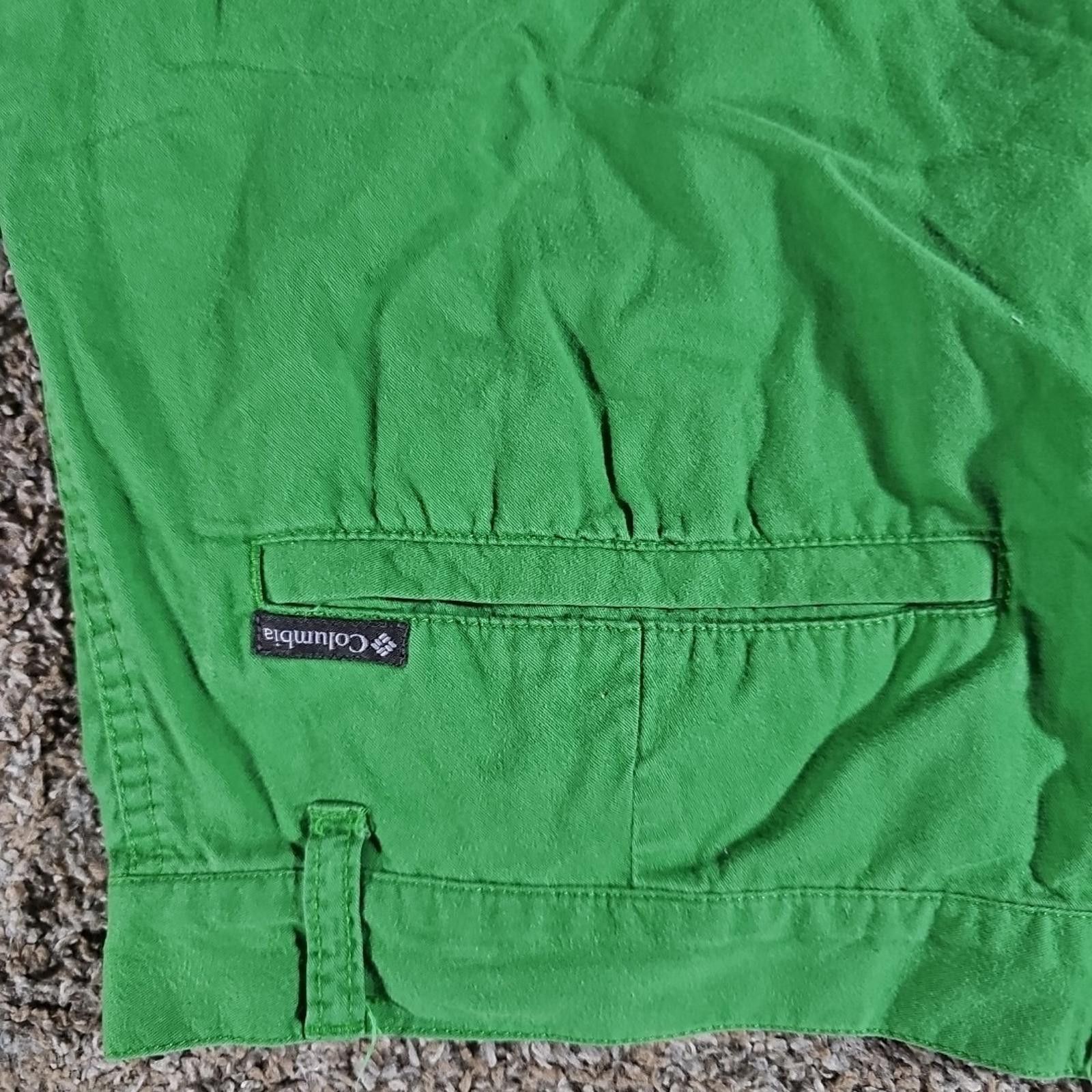 Columbia Columbia Green Shorts 34W 10L Size US 34 / EU 50 - 8 Thumbnail