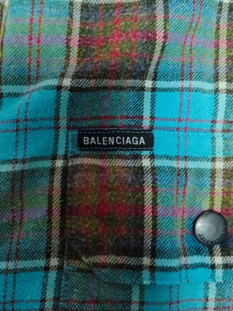 Balenciaga Balenciaga Flannel rendering does old plaid gradient hoode Size US XS / EU 42 / 0 - 3 Thumbnail