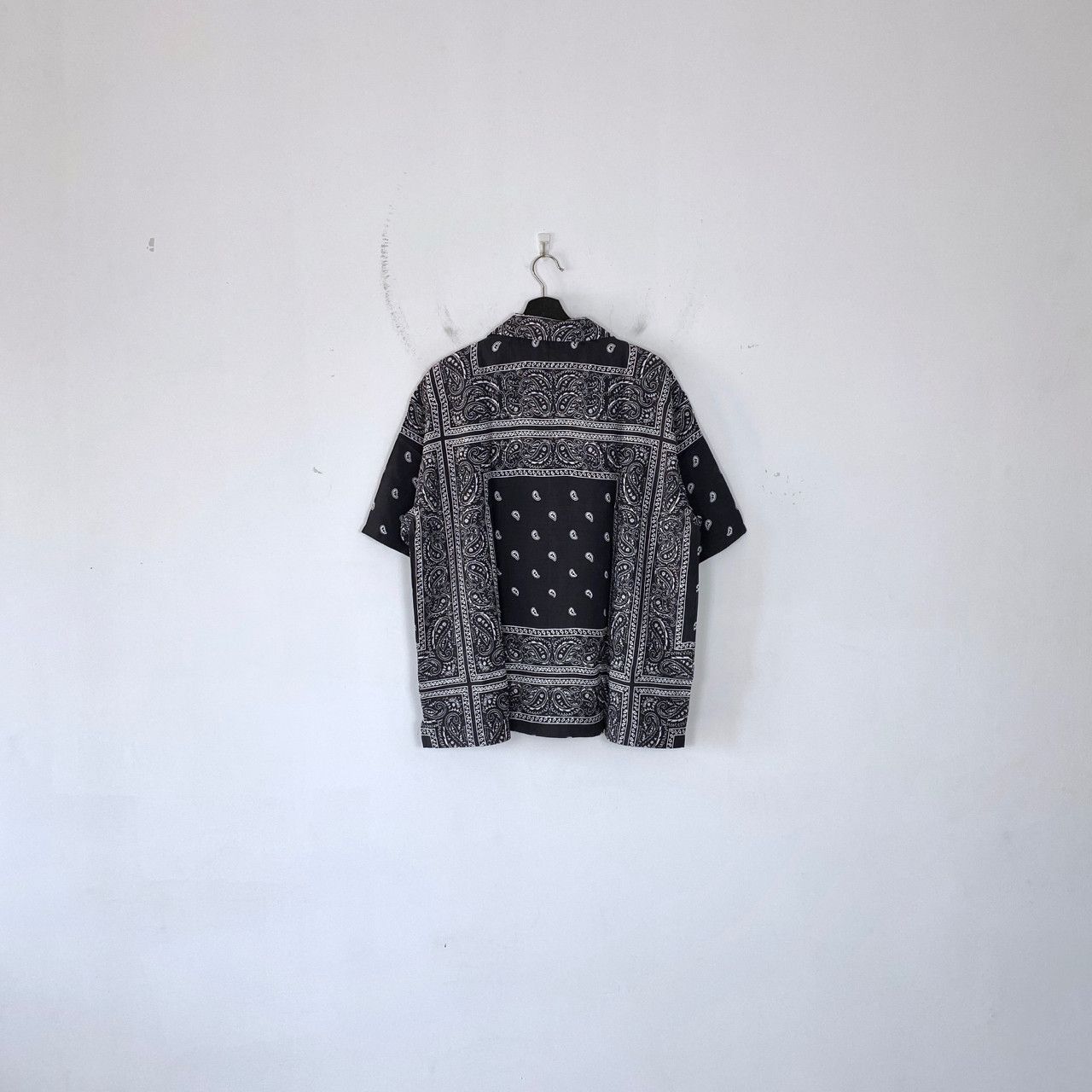 Unused UNUSED BANDANA S/S SHIRT Size US L / EU 52-54 / 3 - 2 Thumbnail