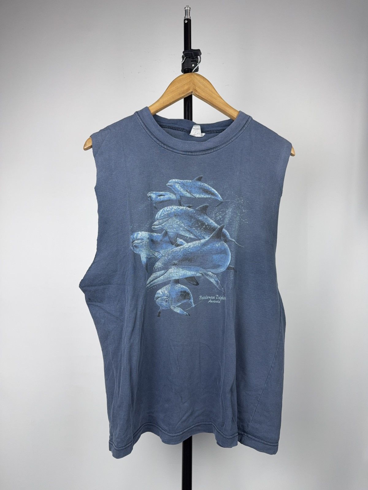 Vintage Vintage 90s Bottlenose Dolphins Australia Sleeveless Tee Size US M / EU 48-50 / 2 - 1 Thumbnail