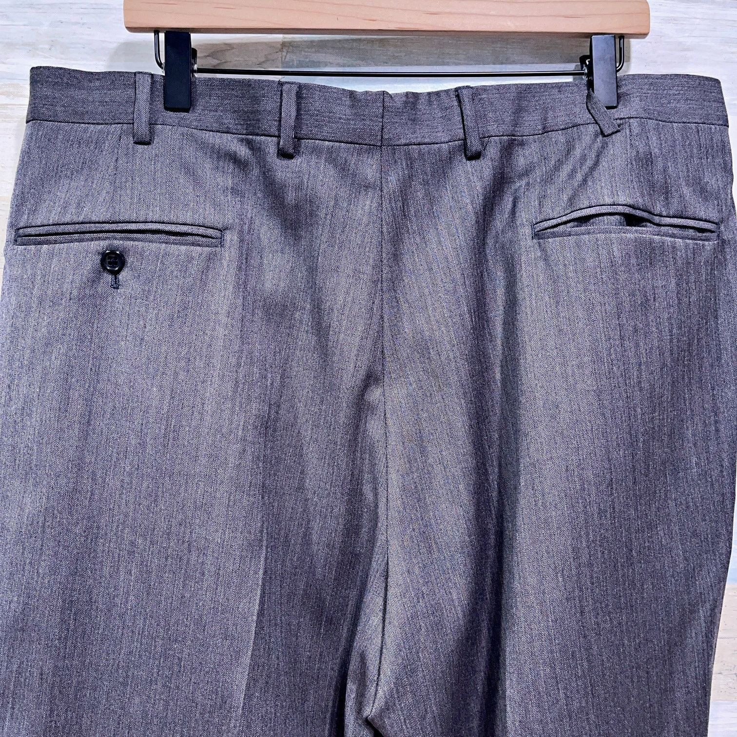 Jos. A. Bank Jos A Bank Wool Herringbone Suit Gray Mens 44R Size 44R - 13 Thumbnail