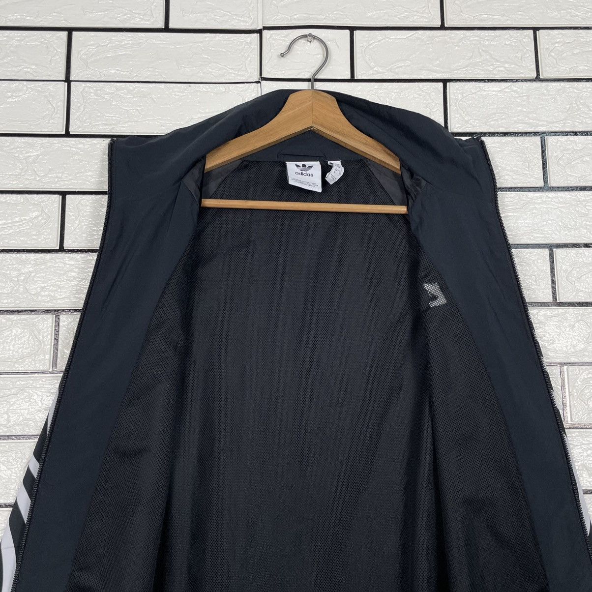 Adidas Adidas Three Stripes Zipper Jacket Size US M / EU 48-50 / 2 - 12 Thumbnail