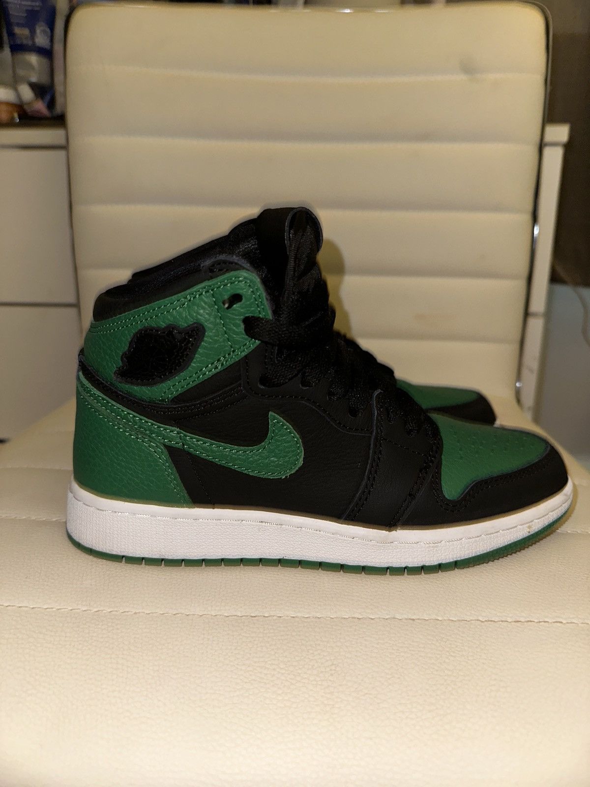Jordan Brand Pine Green Jordan 1 Size US 4 / IT 34 - 5 Thumbnail