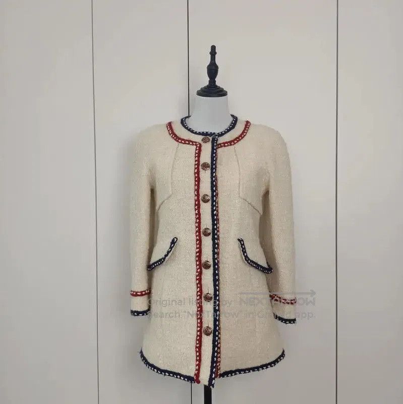 Chanel Chanel Winter Wool Blend Coat in Cream . Size S / US 4 / IT 40 - 2 Thumbnail