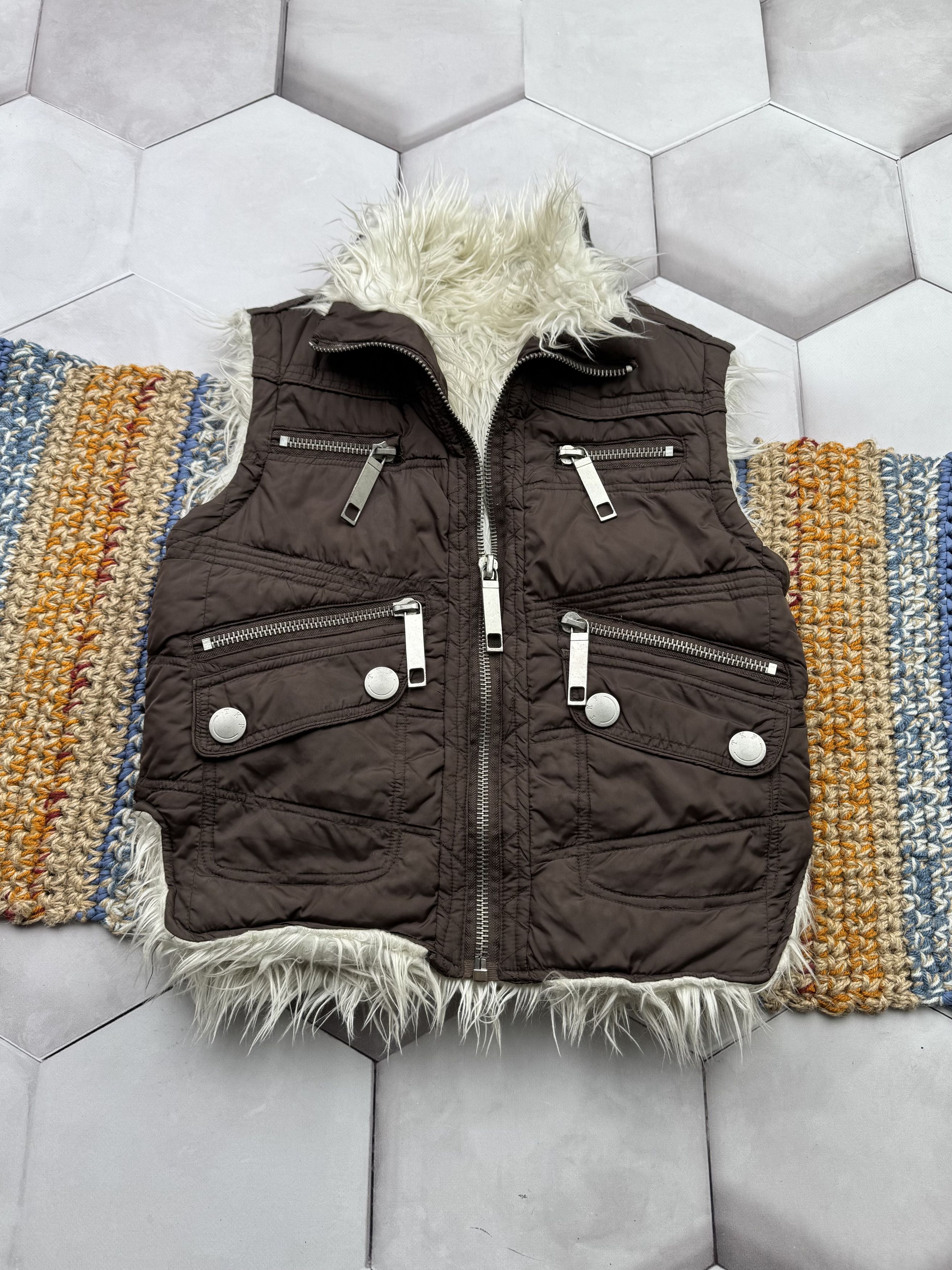 Vintage Vintage Faux Fur Details Vest With Zipper (E4) Size XS / US 0-2 / IT 36-38 - 1 Thumbnail