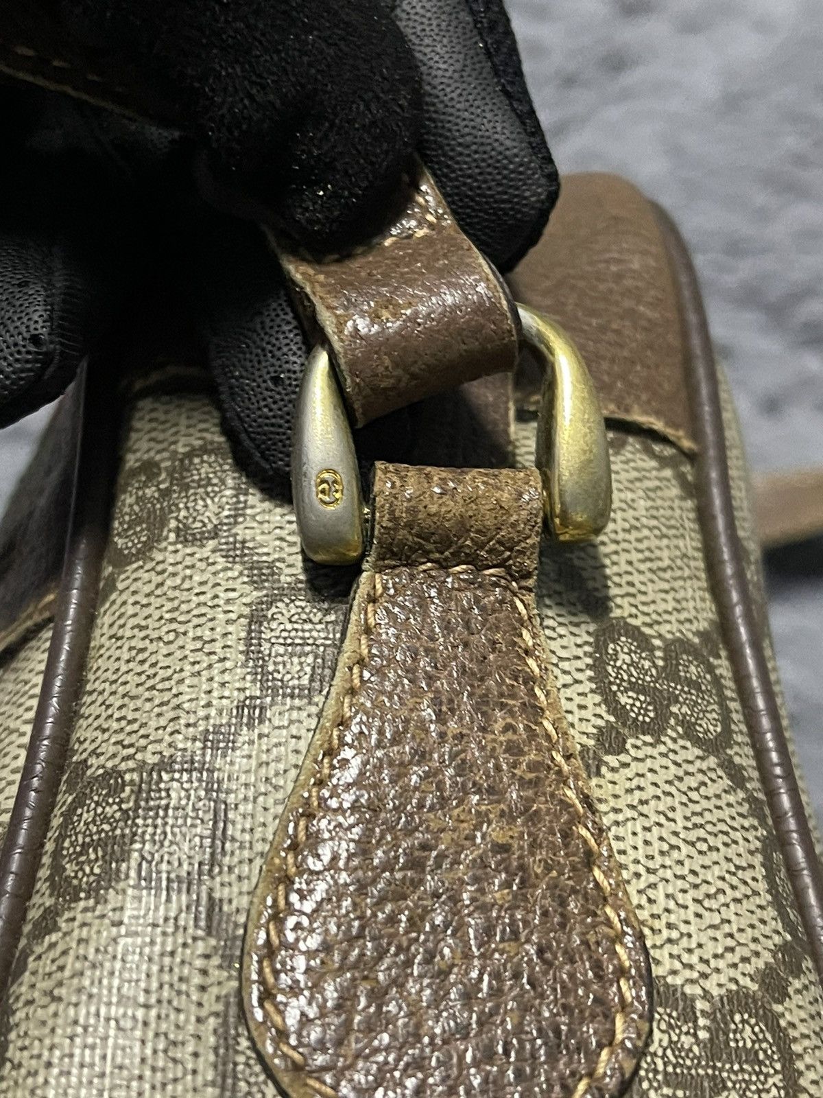 Gucci × Vintage Vintage Gucci Sling Bag Monogram Size ONE SIZE - 5 Thumbnail