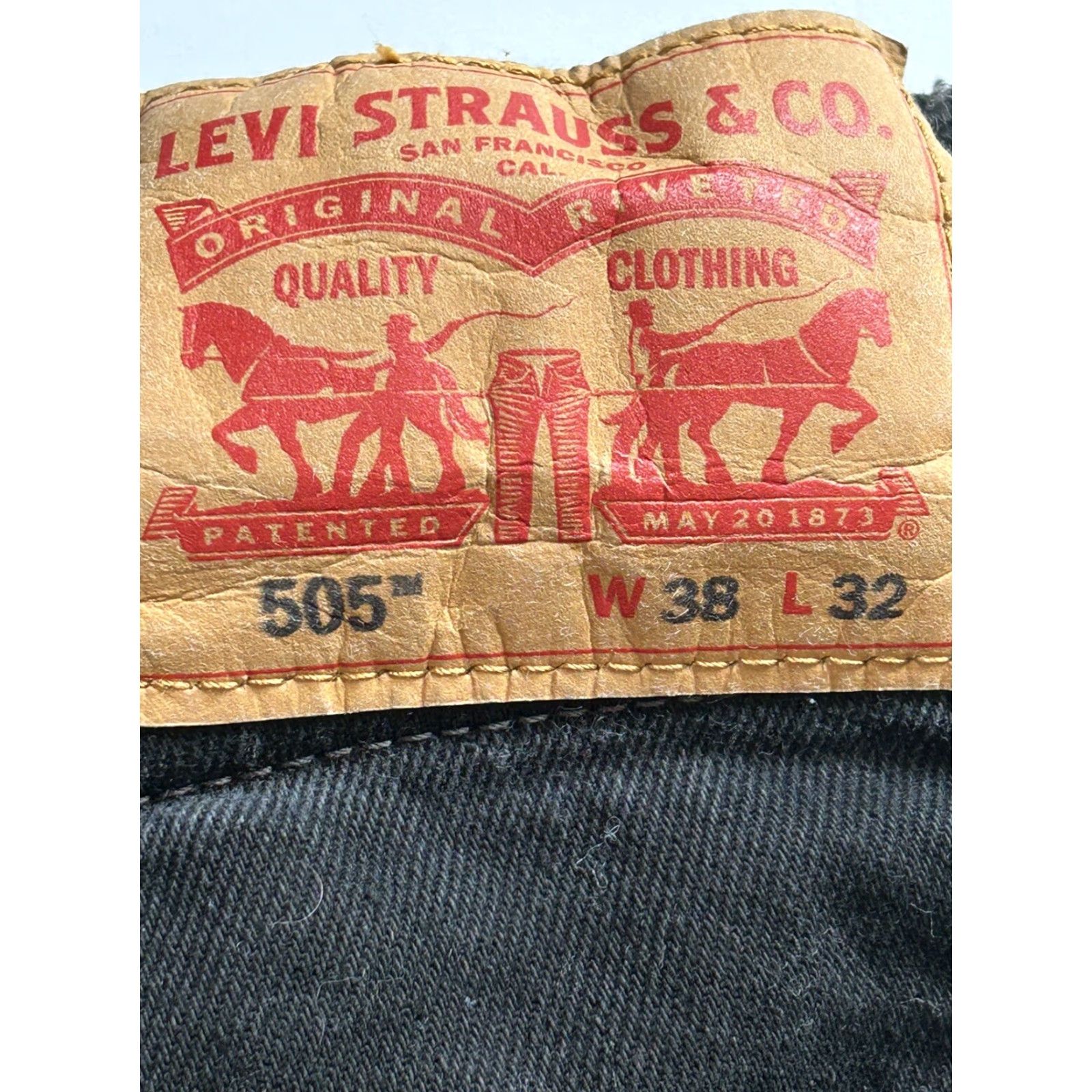 Levi's VINTAGE Levi's 505 Jeans Black Wash Denim Relaxed Fit 38x32 Men Size US 38 / EU 54 - 5 Thumbnail