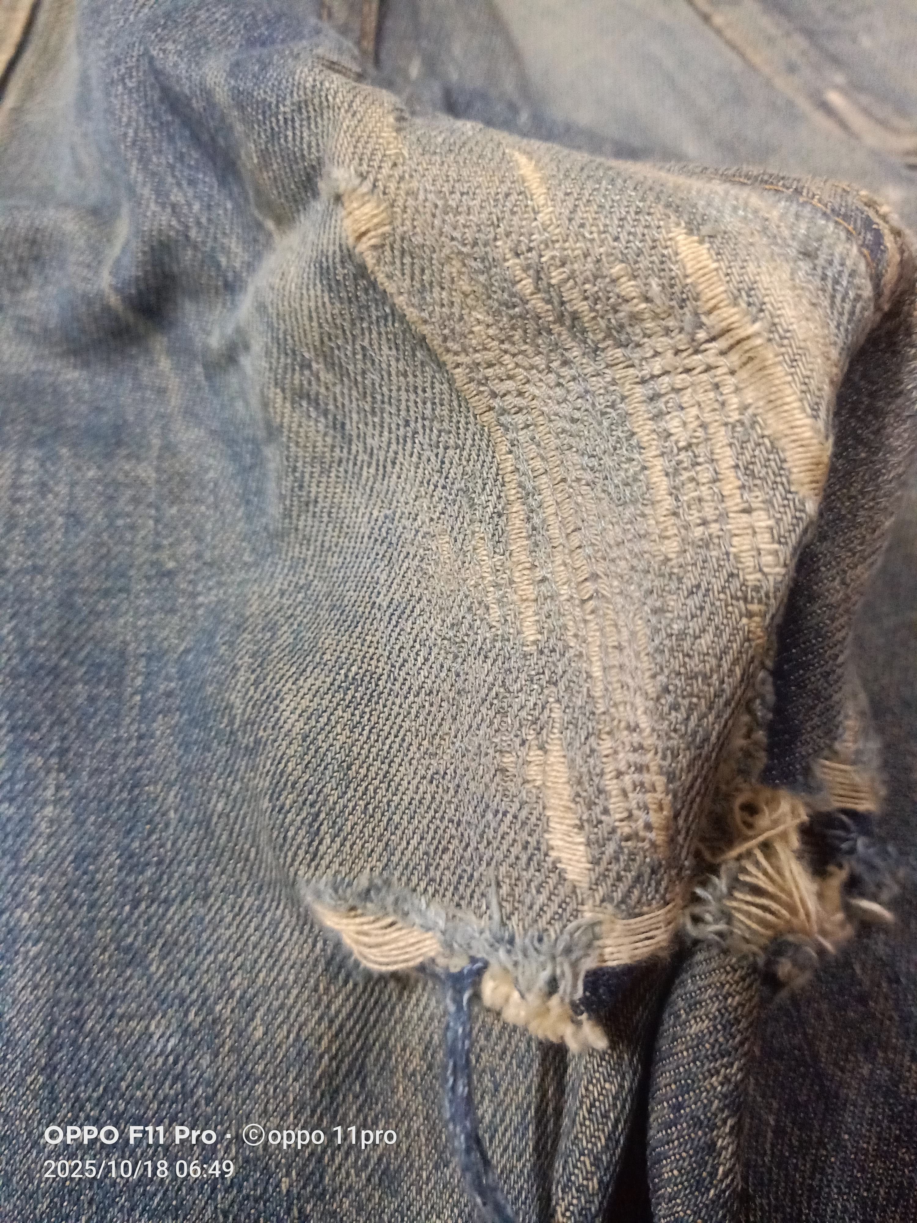 Levi's Vintage Clothing Levis Vintage 504 Z Red Selvedge Distressdenim Size US 32 / EU 48 - 8 Thumbnail