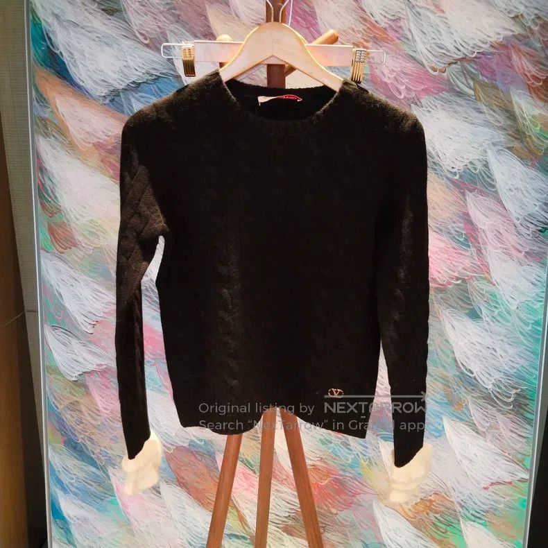Valentino Valentino Wool knitted sweater in early spring Size M / US 6-8 / IT 42-44 - 1 Thumbnail