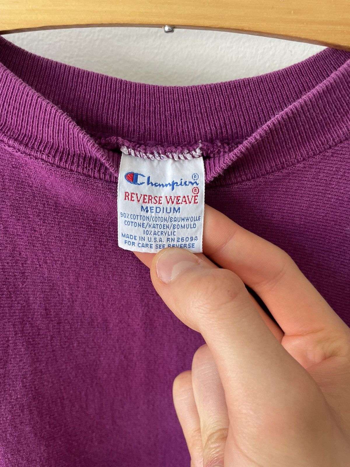 Champion Vintage 90s Purple Champion Reverse Weave Sweatshirt Size US M / EU 48-50 / 2 - 5 Thumbnail