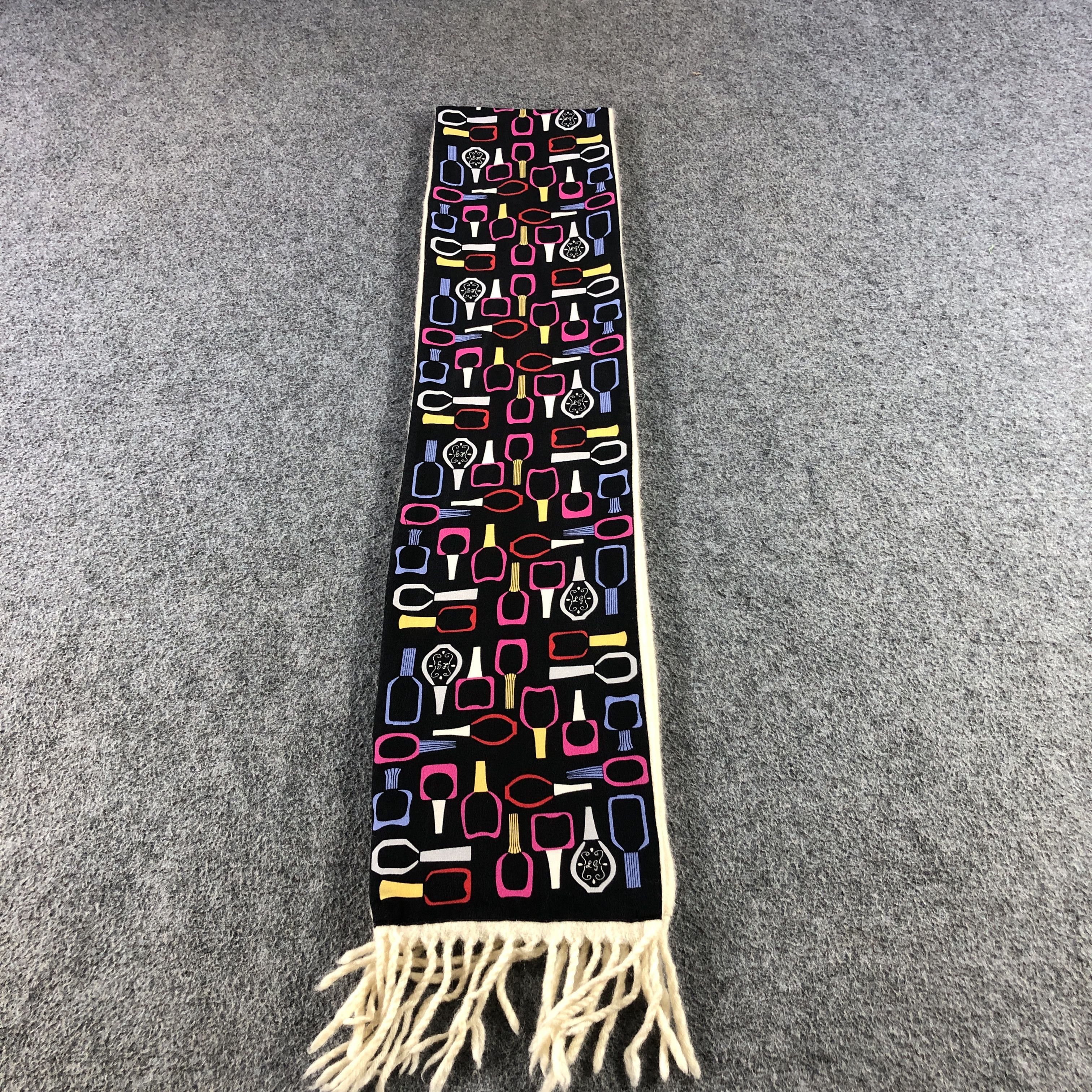 Japanese Brand Lulu Guinness Silk/Wool Scarf Muffler V2935 Size ONE SIZE - 2 Thumbnail