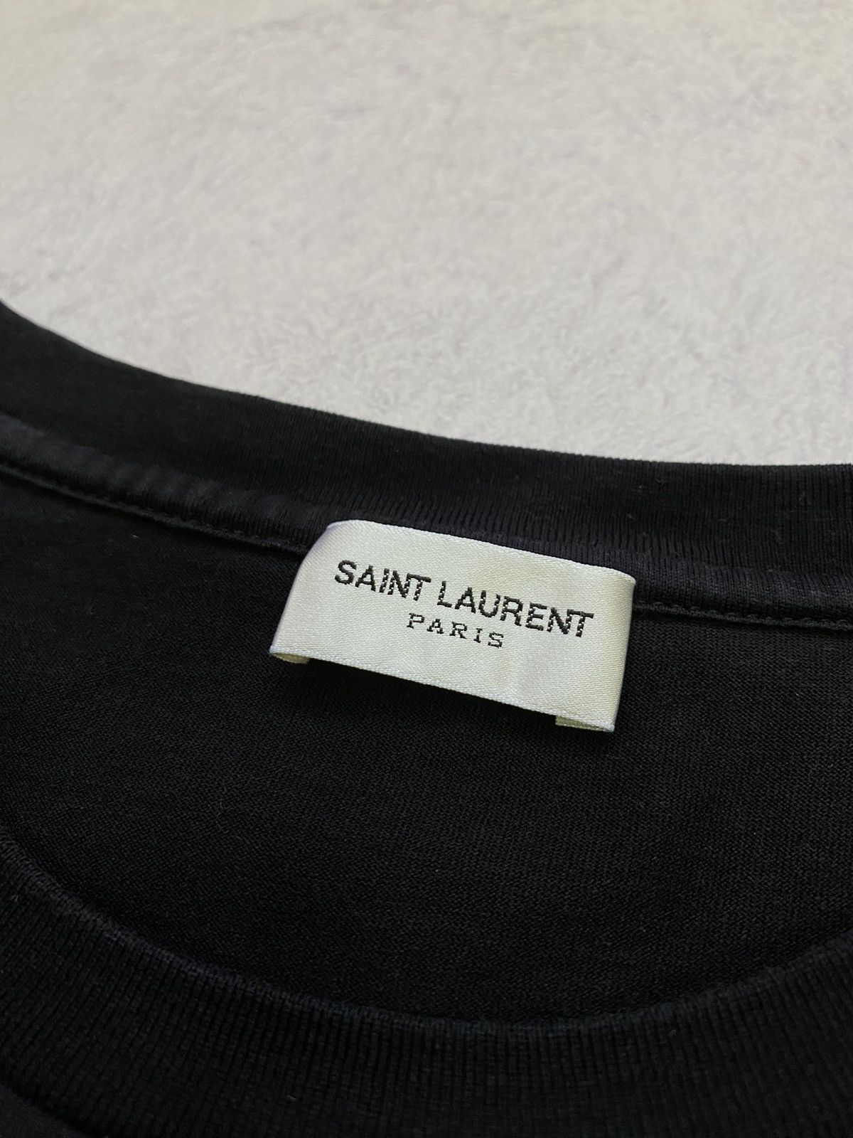 Saint Laurent Paris Saint Laurent Paris Womens Centre Logo T Shirt Size XS-S Size XS / US 0-2 / IT 36-38 - 10 Thumbnail