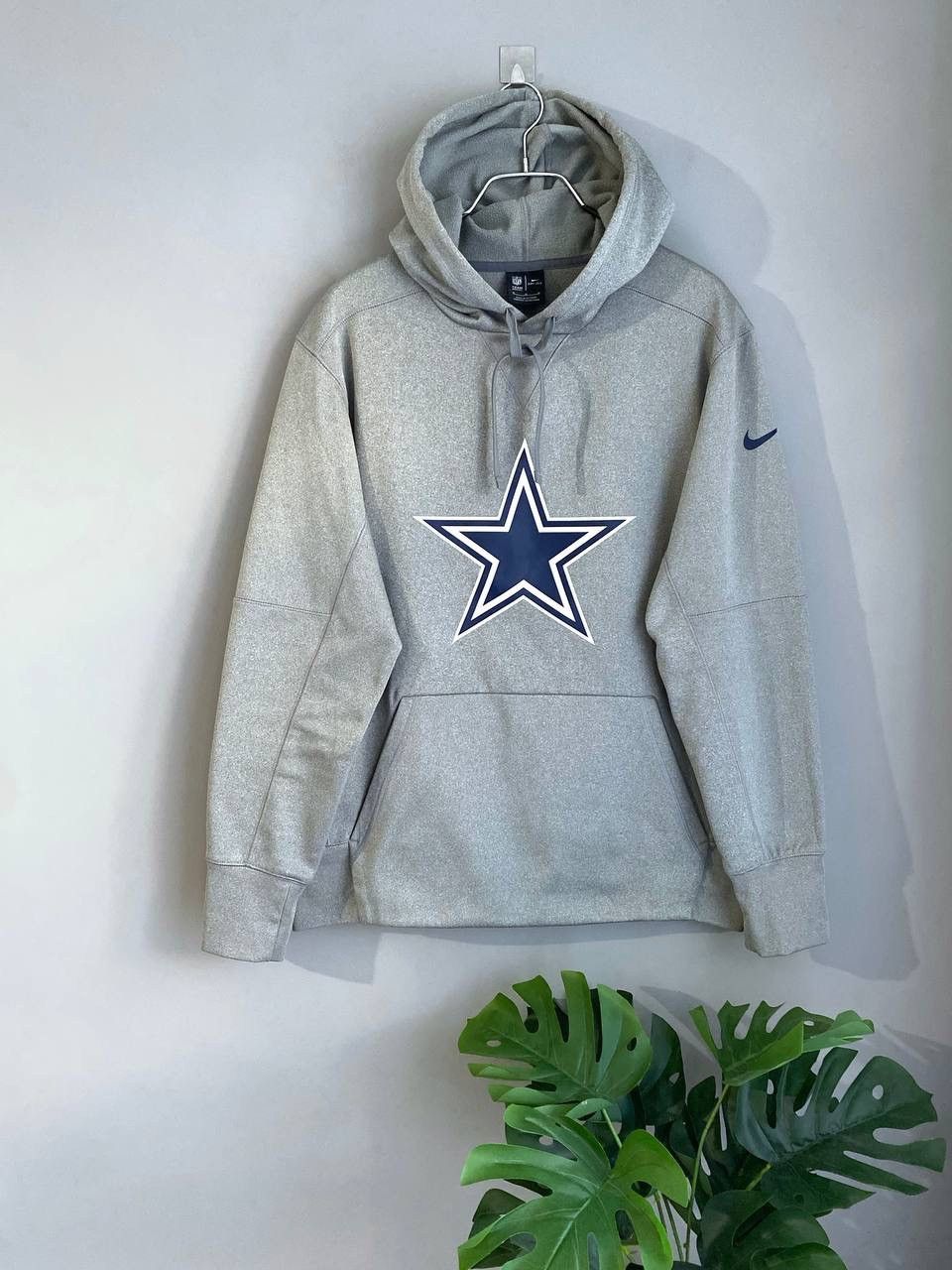 Nike Nike x NFL Dallas Cowboys Men's Therma Fit Gray Hoodie, Sz M Size US M / EU 48-50 / 2 - 1 Thumbnail