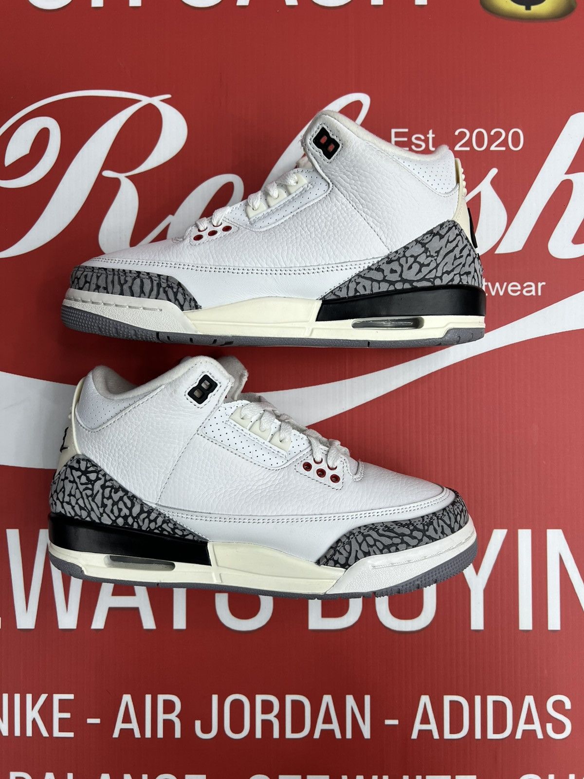 Jordan Brand Air Jordan 3 White Cement Reimagined Size 6.5Y (DM0967-100) Size US 6.5 / EU 39-40 - 2 Thumbnail