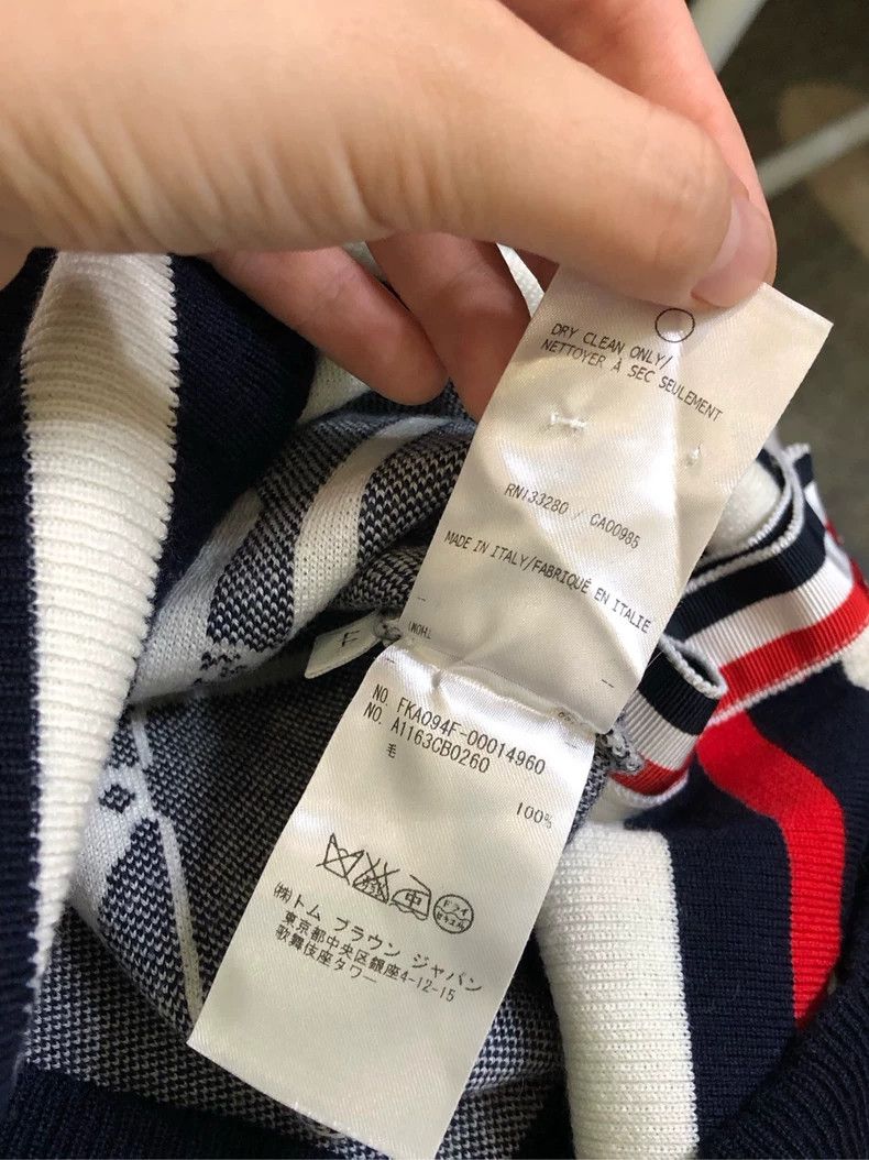 Thom Browne Thom Browne Colorfully printed elephant V-neck wool sweate Size M / US 6-8 / IT 42-44 - 5 Thumbnail