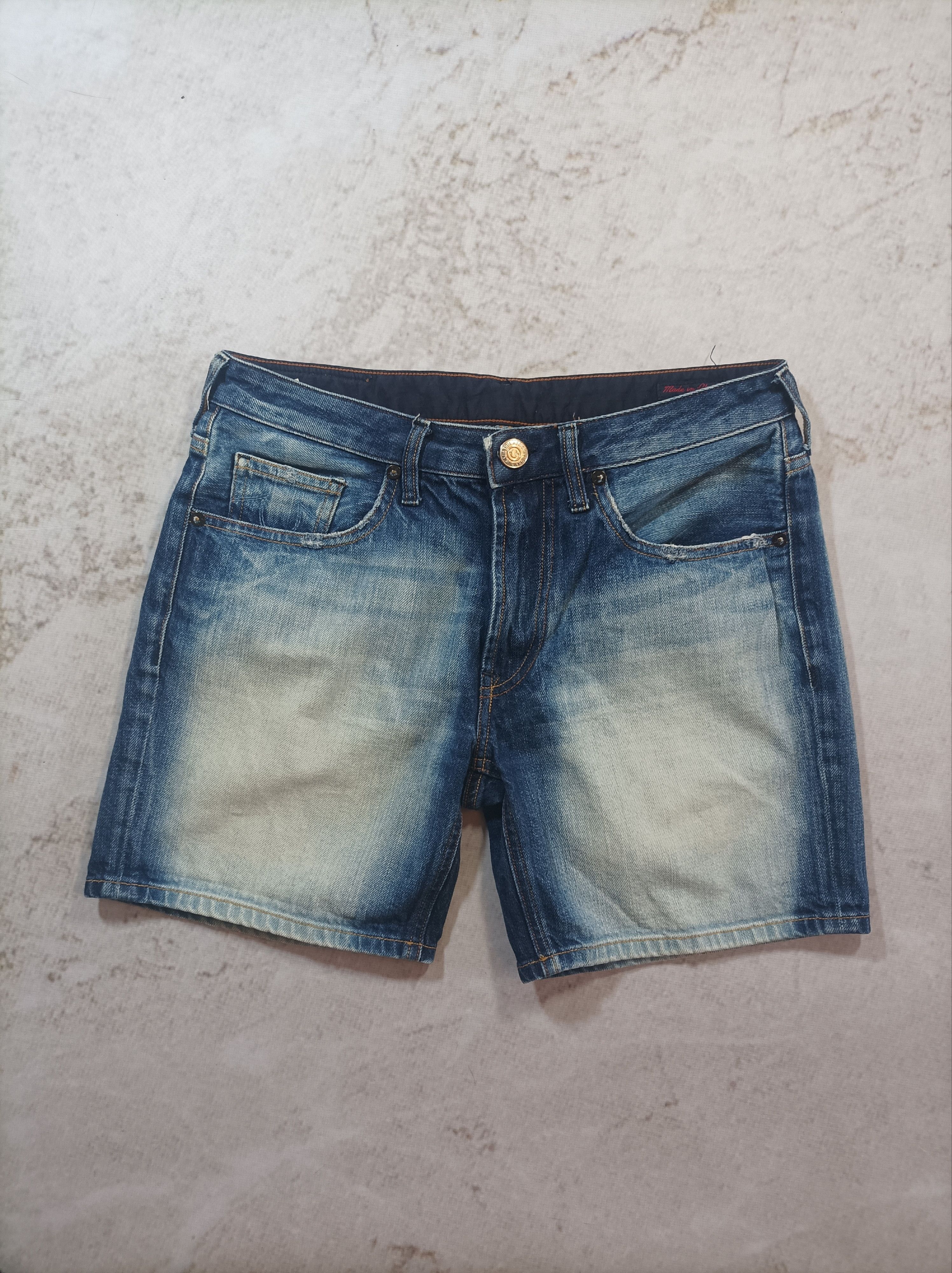 Japanese Brand True Religion Vintage Denim Shorts Men 27 Blue Light Wash Size US 27 - 1 Thumbnail
