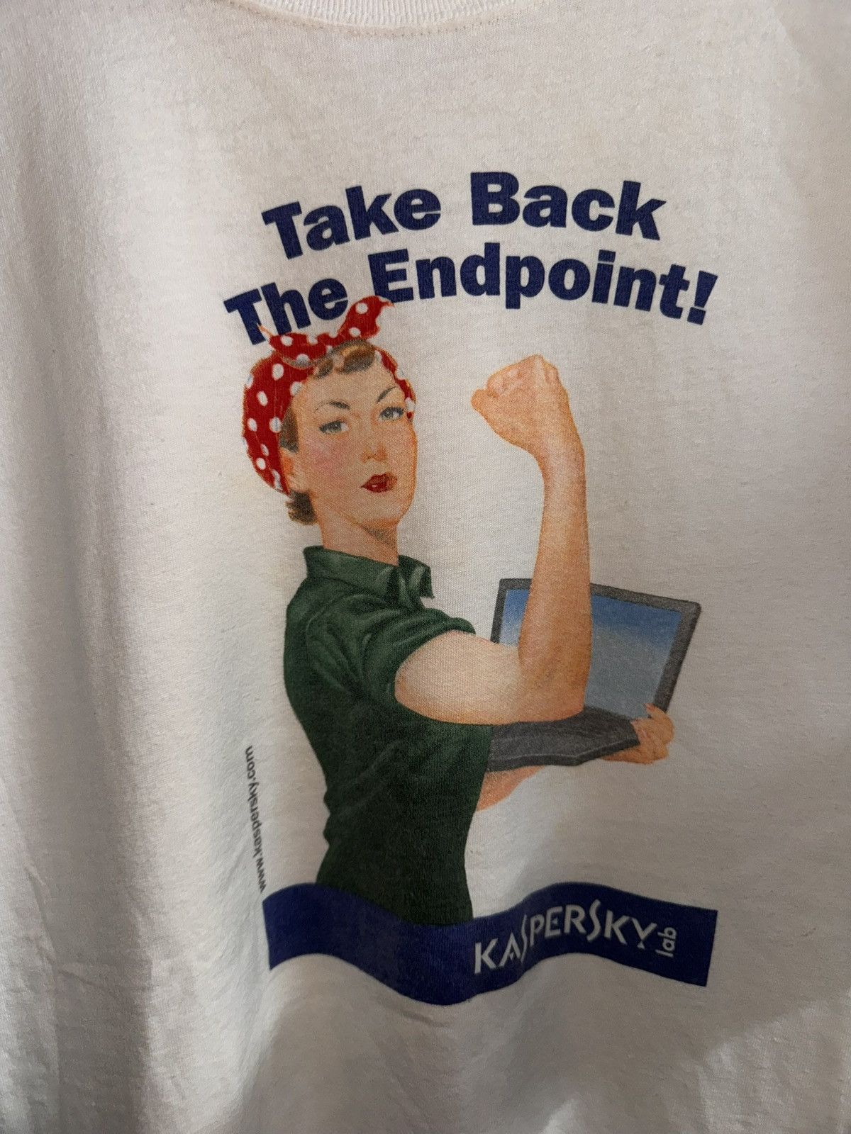Fruit Of The Loom Vintage KasperskyLab Promo tee Size US XL / EU 56 / 4 - 3 Thumbnail