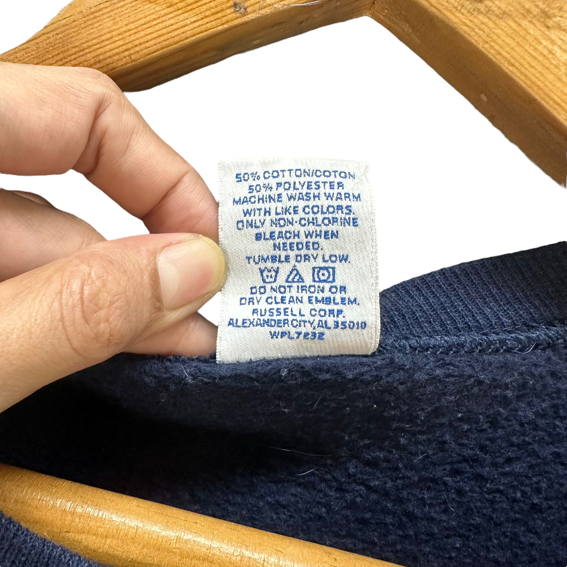 Russell Athletic VINTAGE PLAIN RUSSELL NAVY SWEATSHIRTS #8367-006 Size US L / EU 52-54 / 3 - 7 Thumbnail