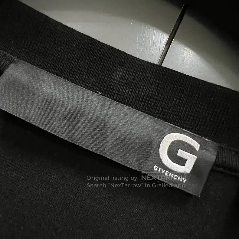 Givenchy Givenchy Black letter print long-sleeve Size US XL / EU 56 / 4 - 2 Thumbnail