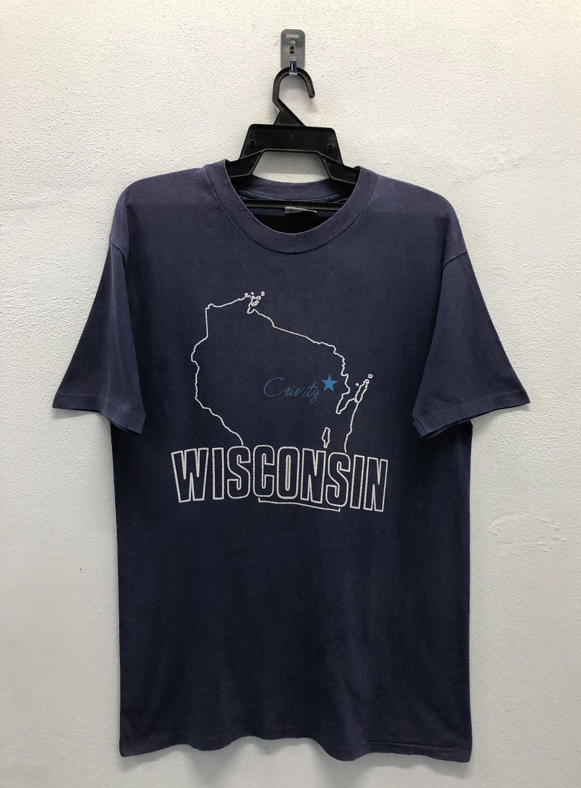 Vintage Vintage Wisconsin Made In Usa T-Shirt Size US L / EU 52-54 / 3 - 1 Thumbnail