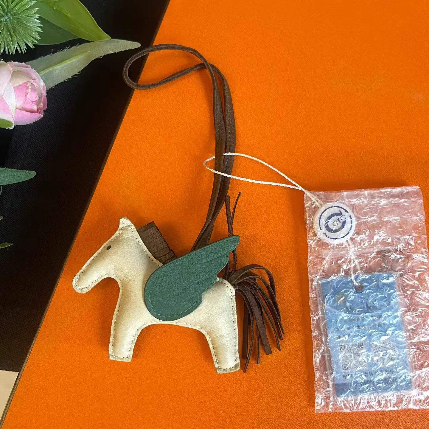 Hermes Hermès Mini Pegase Charm Like New W Stamp For Sale Size ONE SIZE - 6 Thumbnail