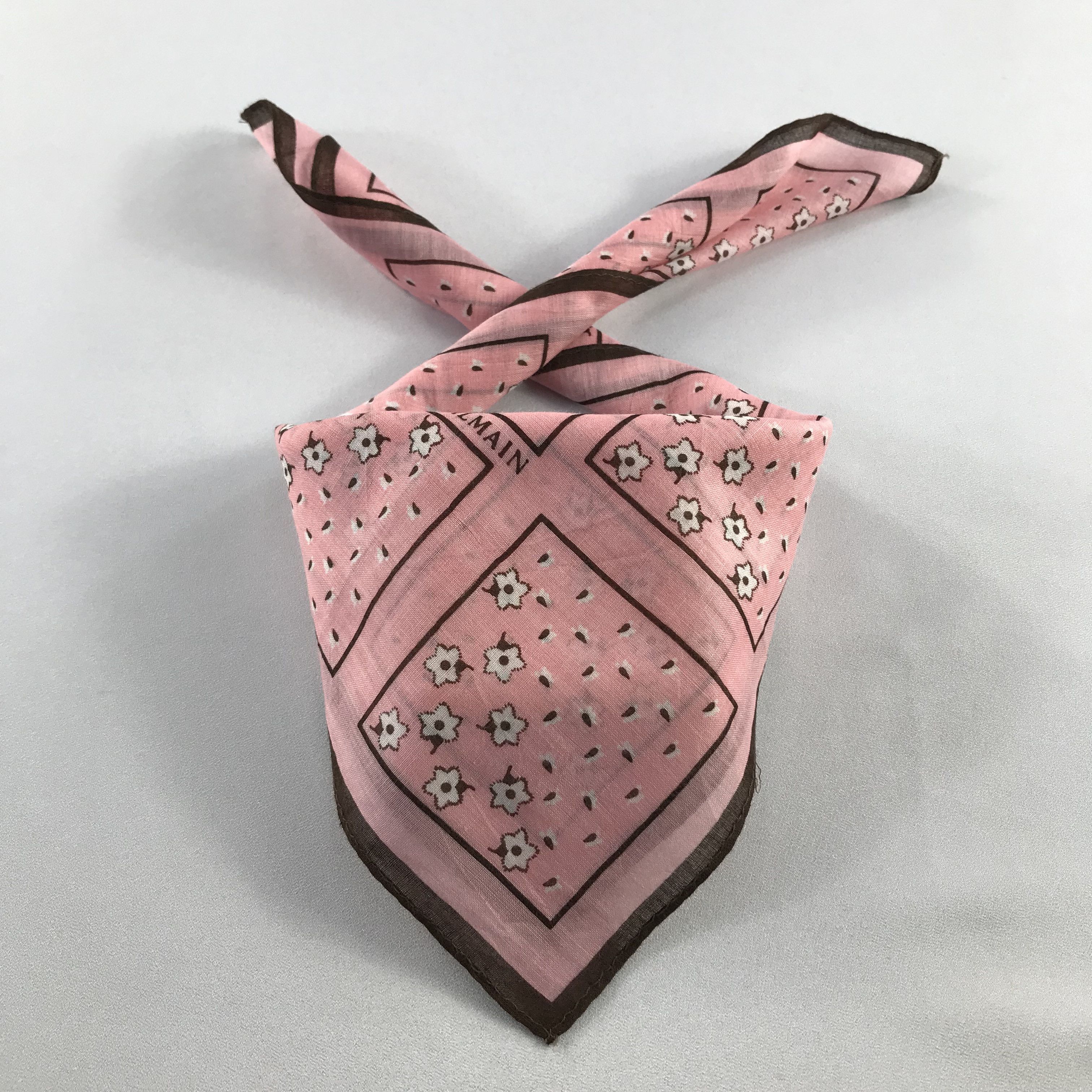 Pierre Balmain Pierre Balmain Handkerchief / Bandana / Neckerchief C579 Size ONE SIZE - 1 Thumbnail