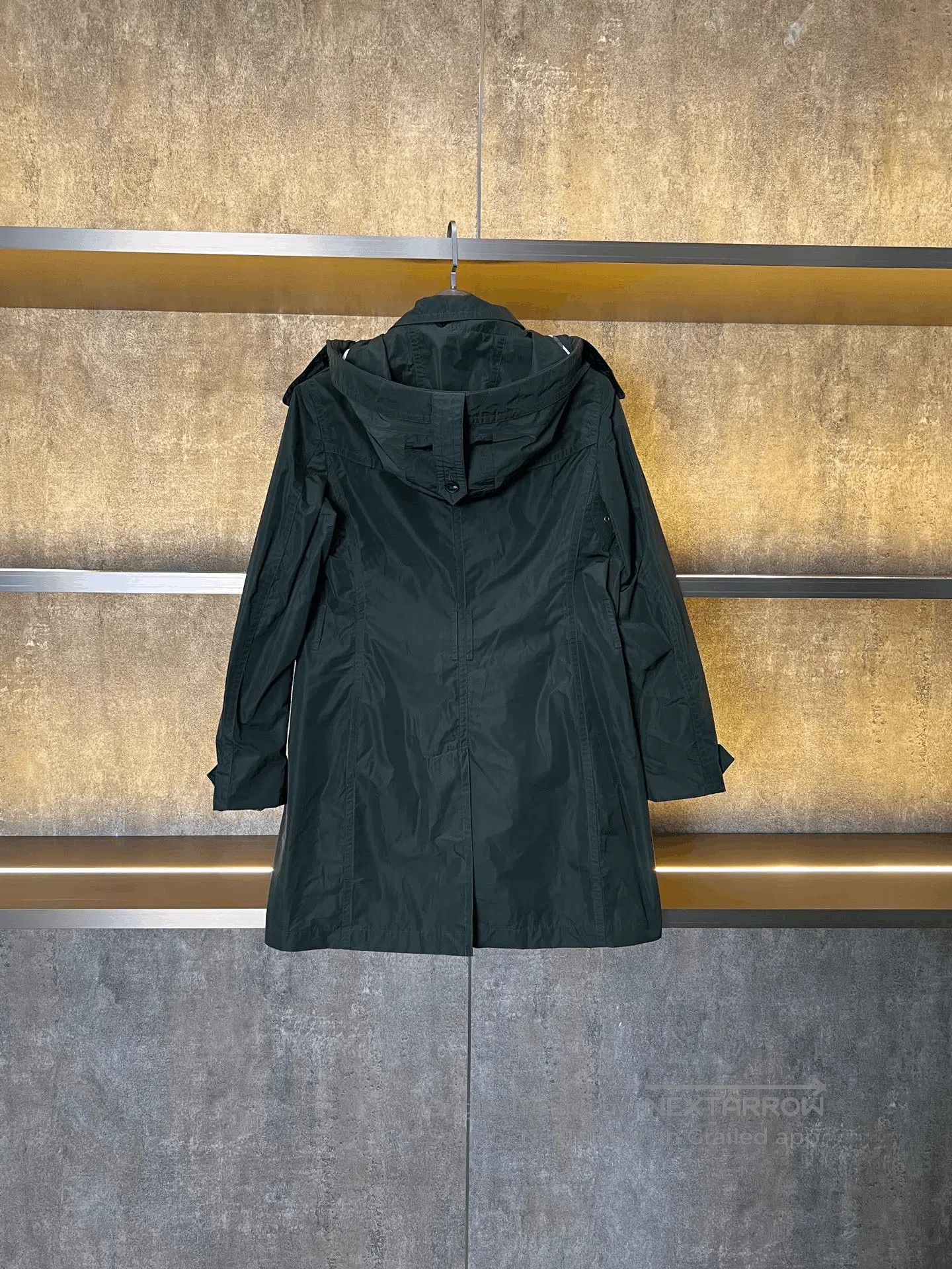 Burberry Burberry Green Check Coat. Size S / US 4 / IT 40 - 2 Thumbnail