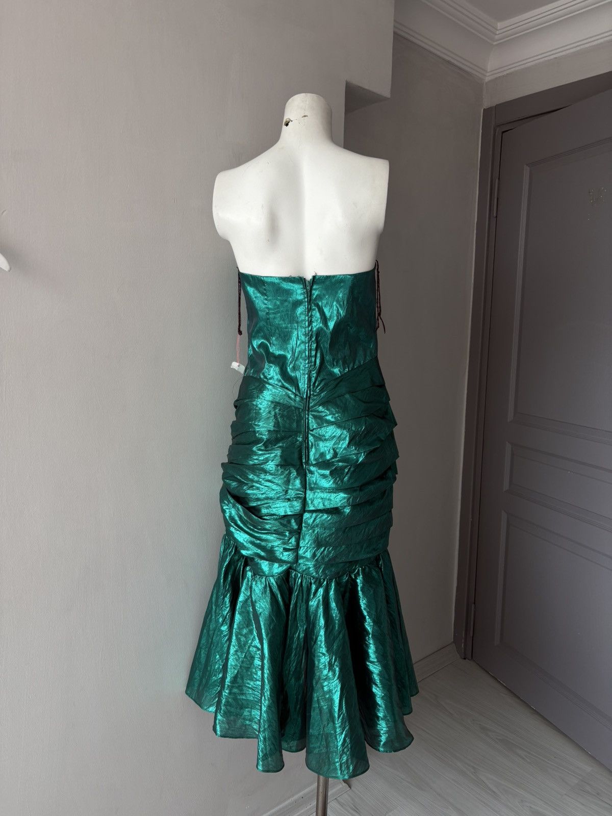 Vintage 80’s Made in US dress Size M / US 6-8 / IT 42-44 - 13 Thumbnail