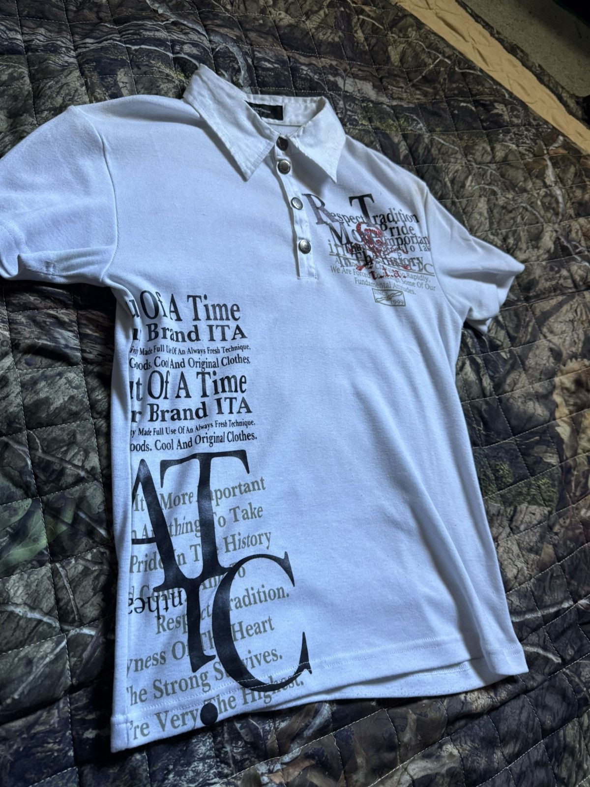 In The Attic In the attic Poem button shirt Size US S / EU 44-46 / 1 - 4 Thumbnail