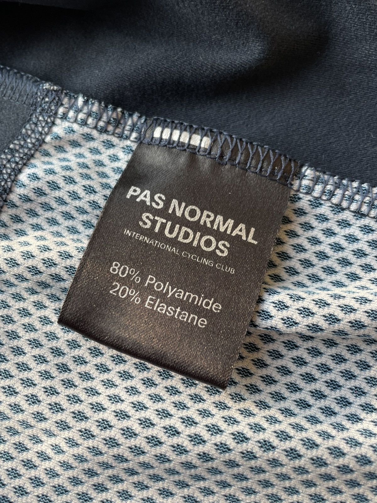 Pas Normal Studios Pas Normal Studios Essential Bike Cycling Jersey Size US L / EU 52-54 / 3 - 7 Thumbnail