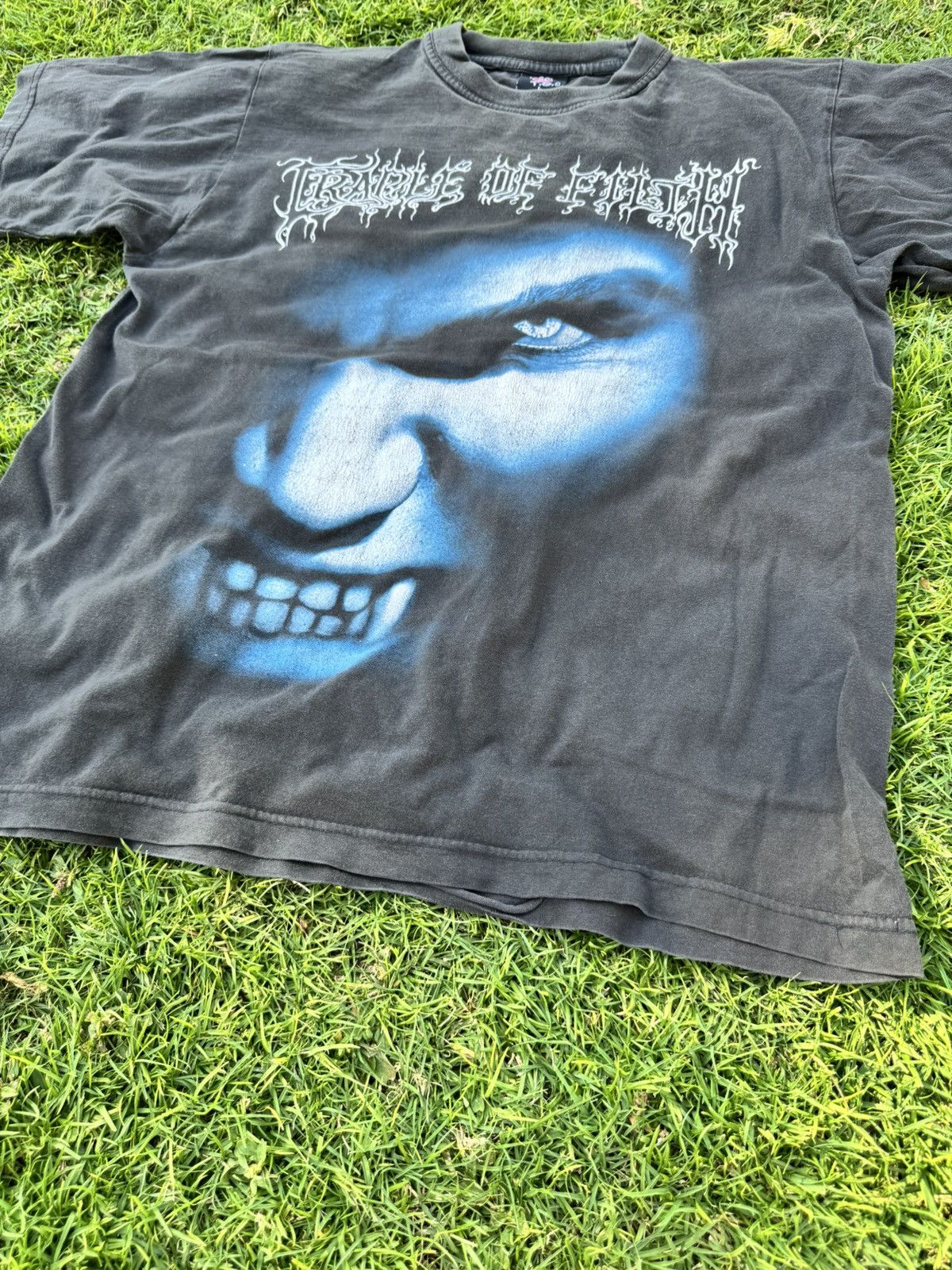 Vintage Vintage Cradle Of Filth Style rock band tee 90's Size US L / EU 52-54 / 3 - 4 Thumbnail