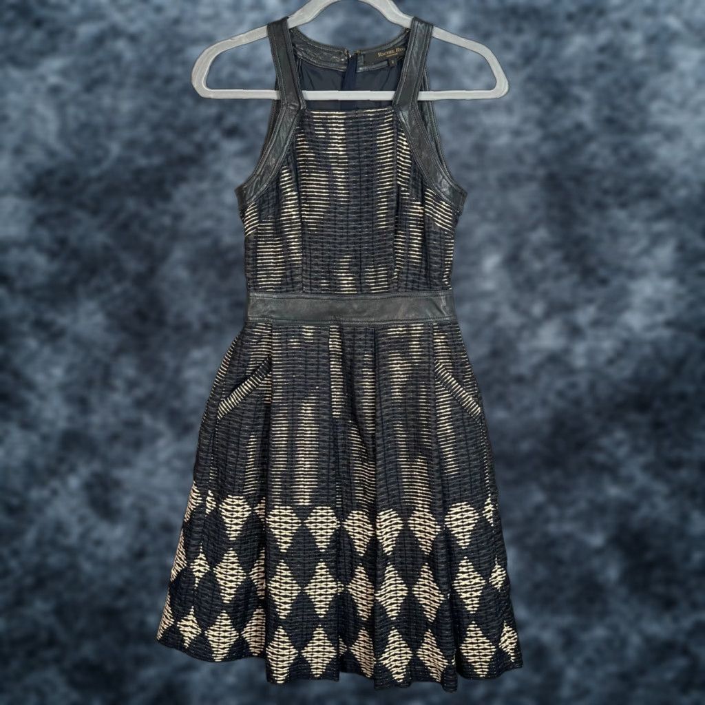 Vintage VINTAGE Rachel Roy Fit & Flare Dress Womens Size 0 Black Textured Sleeveless Knee Length Size XS / US 0-2 / IT 36-38 - 1 Thumbnail