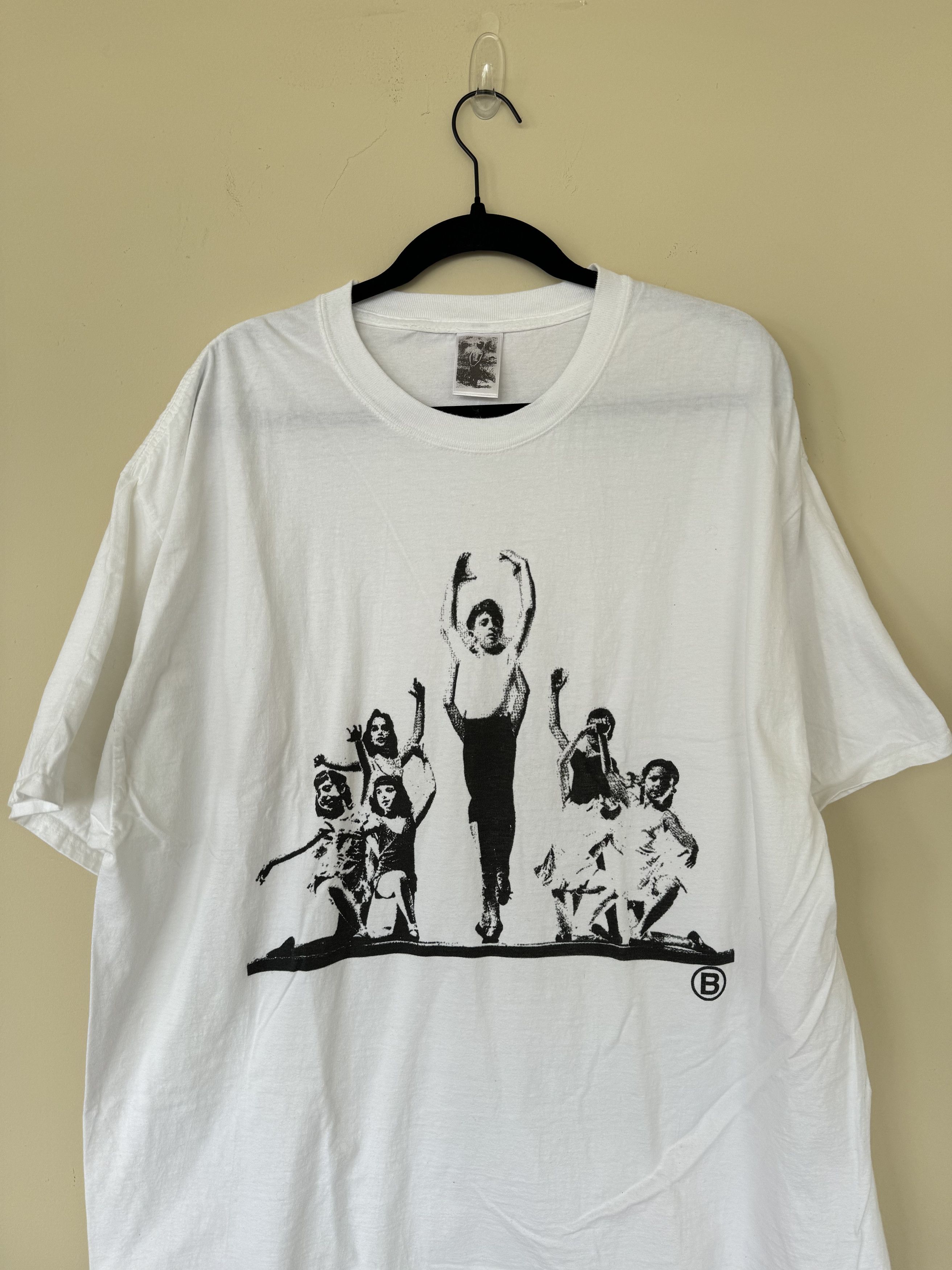 basketcase gallery Basketcase Ballerina Shirt Size US XL / EU 56 / 4 - 2 Thumbnail