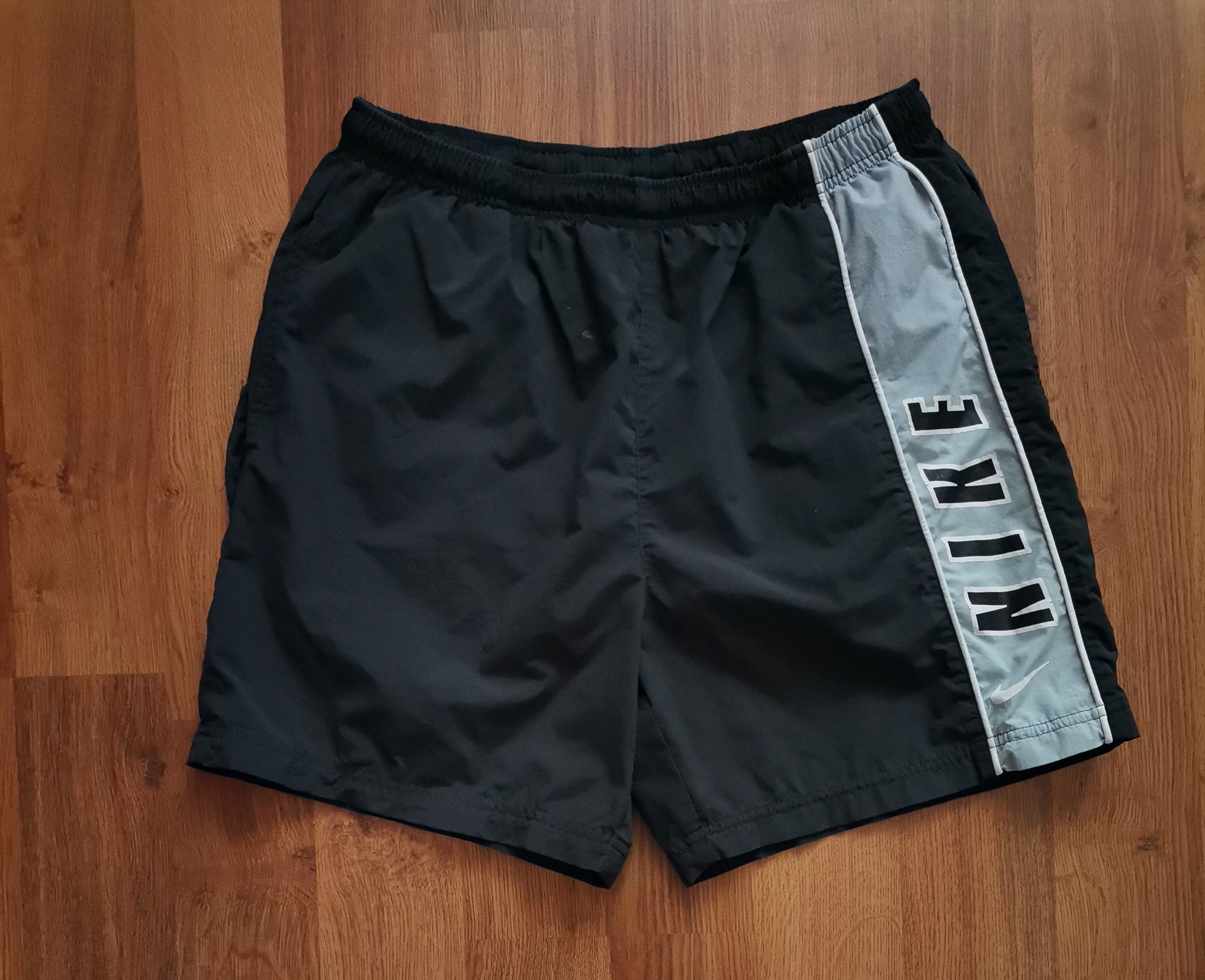 Nike × Vintage Vintage Nike Shorts Size US 30 / EU 46 - 1 Thumbnail