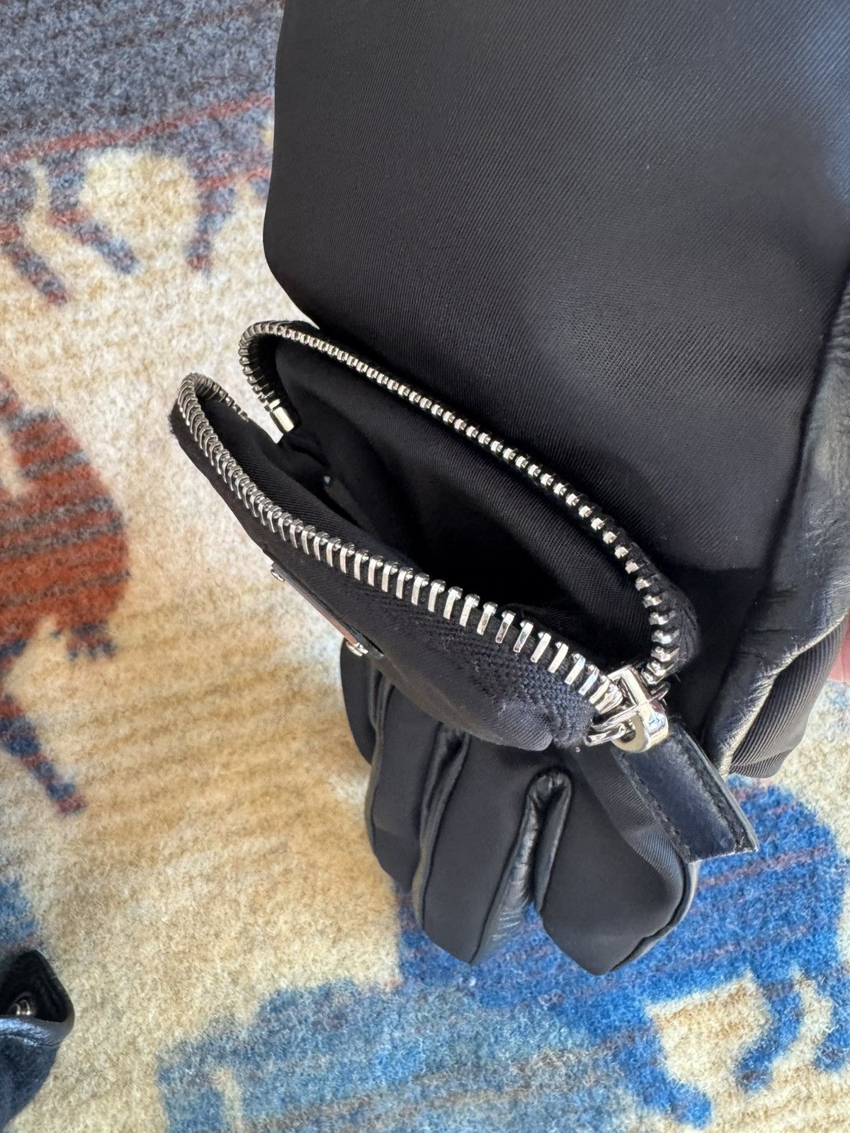 Prada Nylon and Leather Prada Gloves Size ONE SIZE - 7 Thumbnail