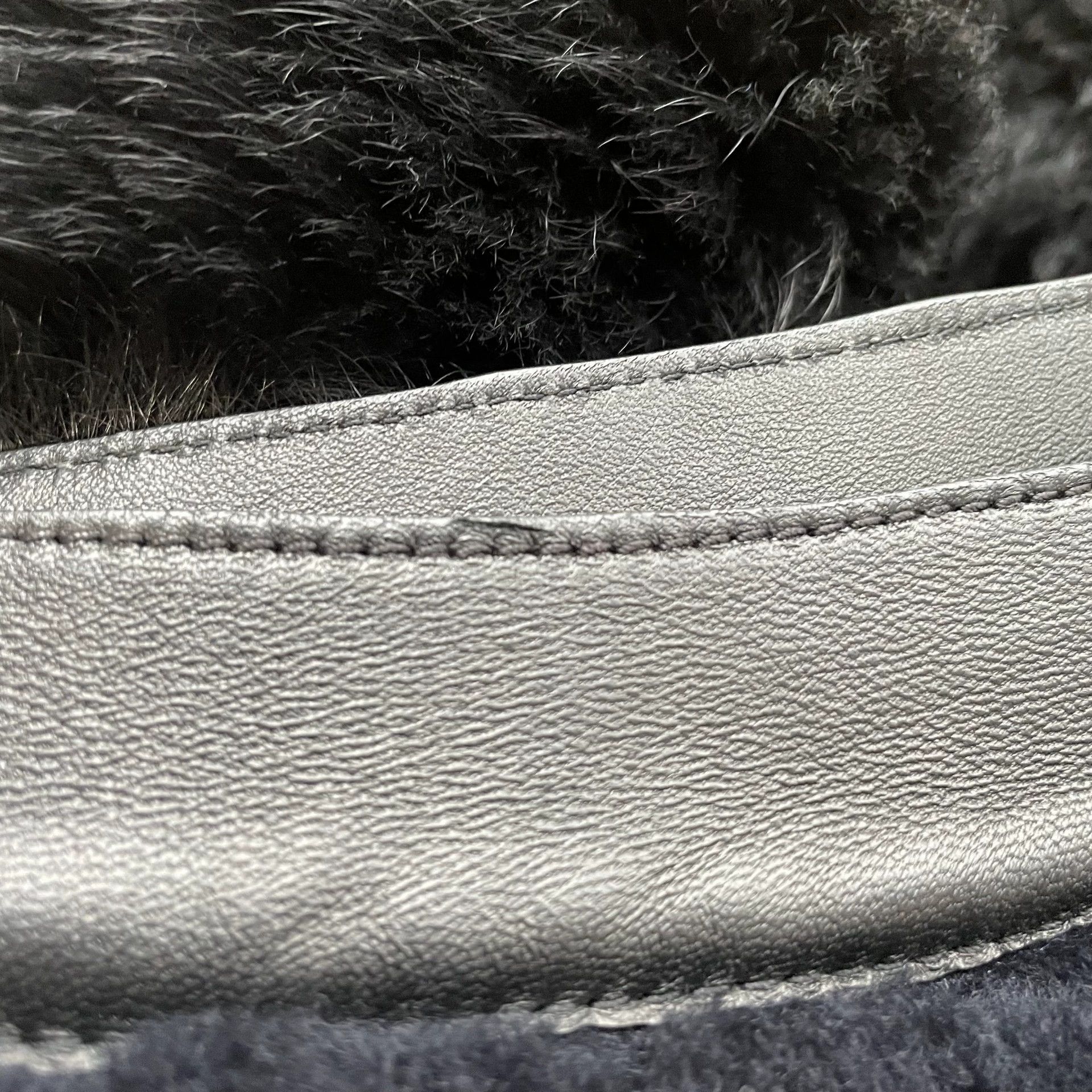 Marni Marni 98 New Women's Hooded Lamb Fur Vest Navy 38 Minor Flaw Size S / US 4 / IT 40 - 4 Thumbnail