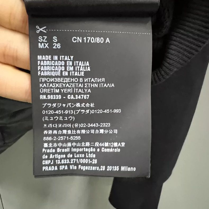 Prada Prada Black stitching logo hooded jacket 2502-Nextarrow Size US S / EU 44-46 / 1 - 4 Thumbnail