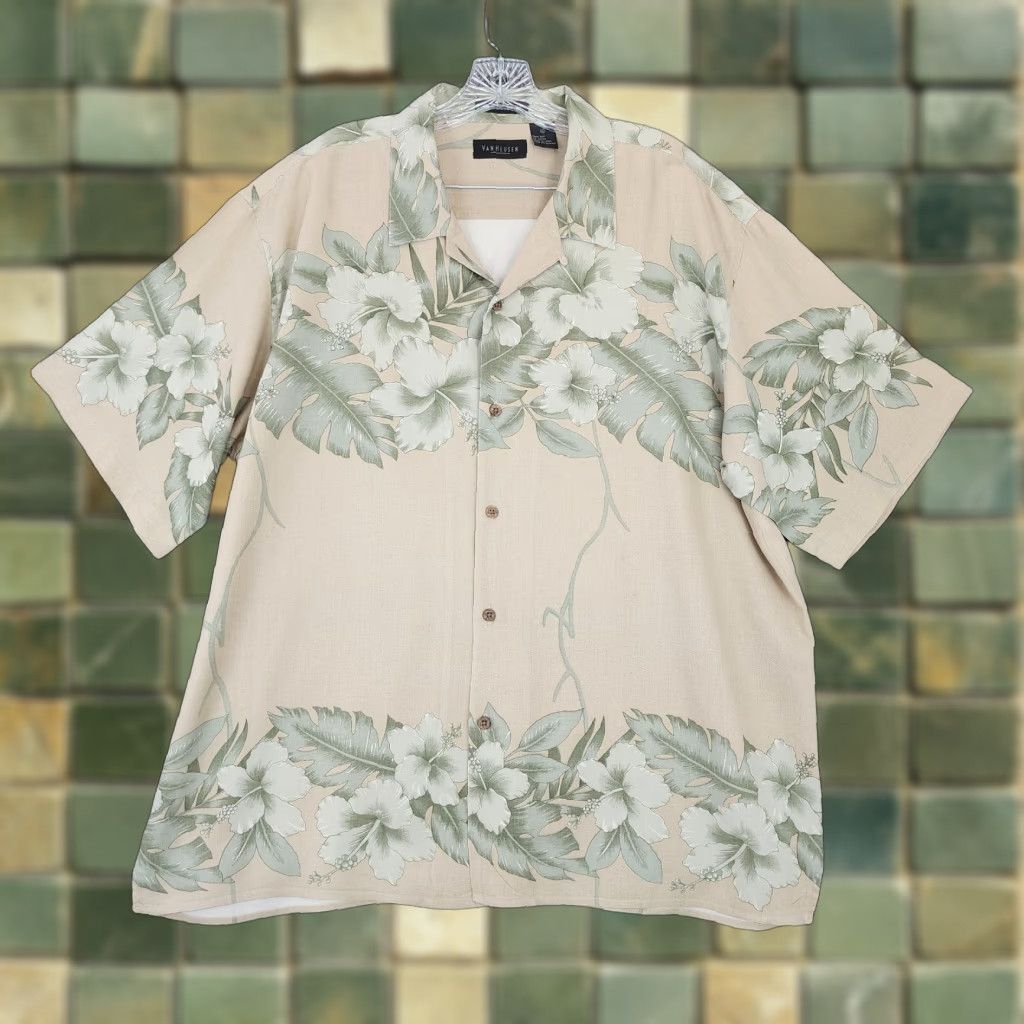 Van Heusen VINTAGE Van Heusen Hawaiian Button-Up Shirt Adult XL Beige Short Sleeve Silk Mens Size US 36 / EU 52 - 1 Thumbnail