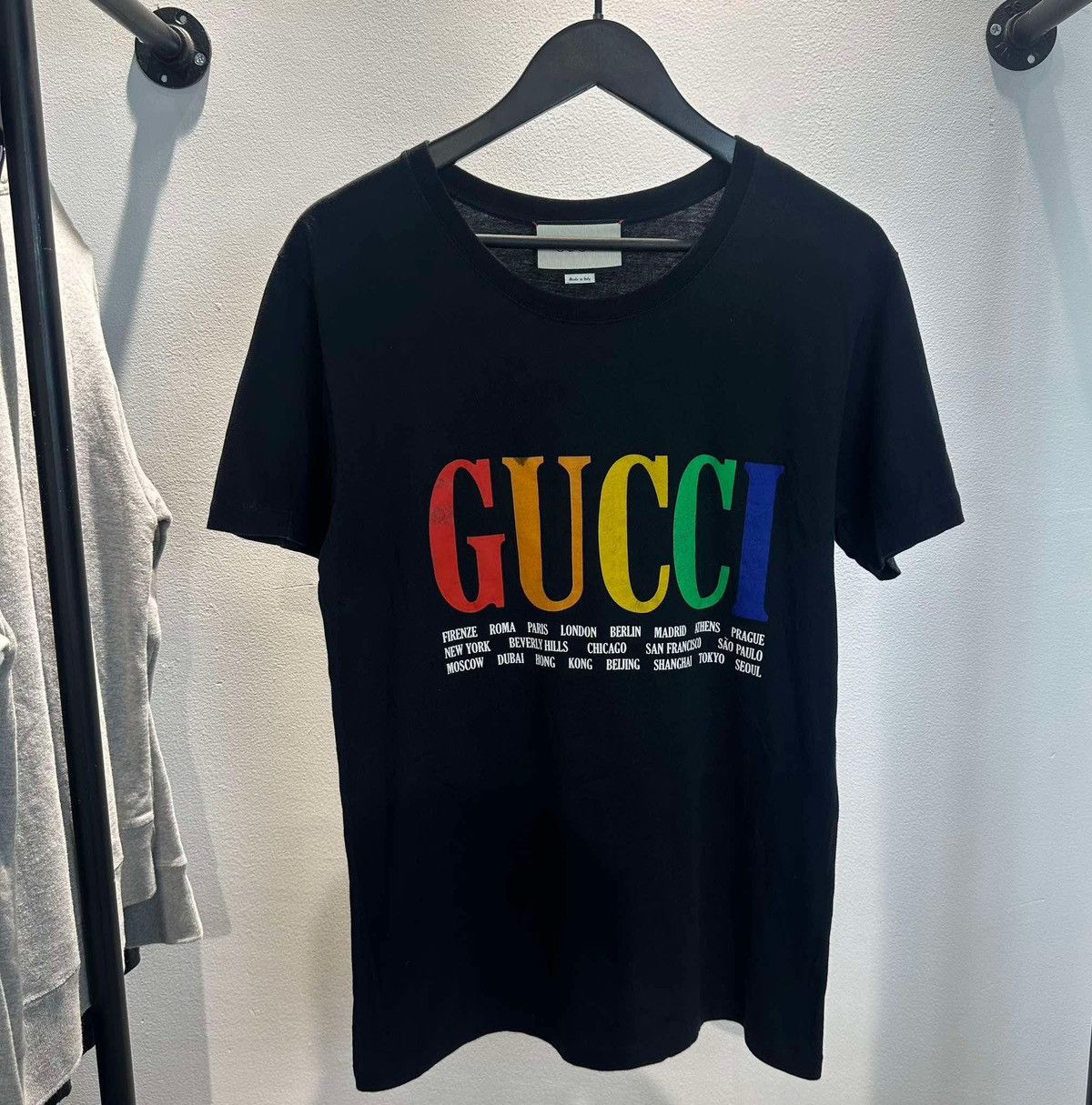 Designer × Gucci GUCCI MULTI COLLOR LOGO T SHIRT Size US S / EU 44-46 / 1 - 1 Thumbnail