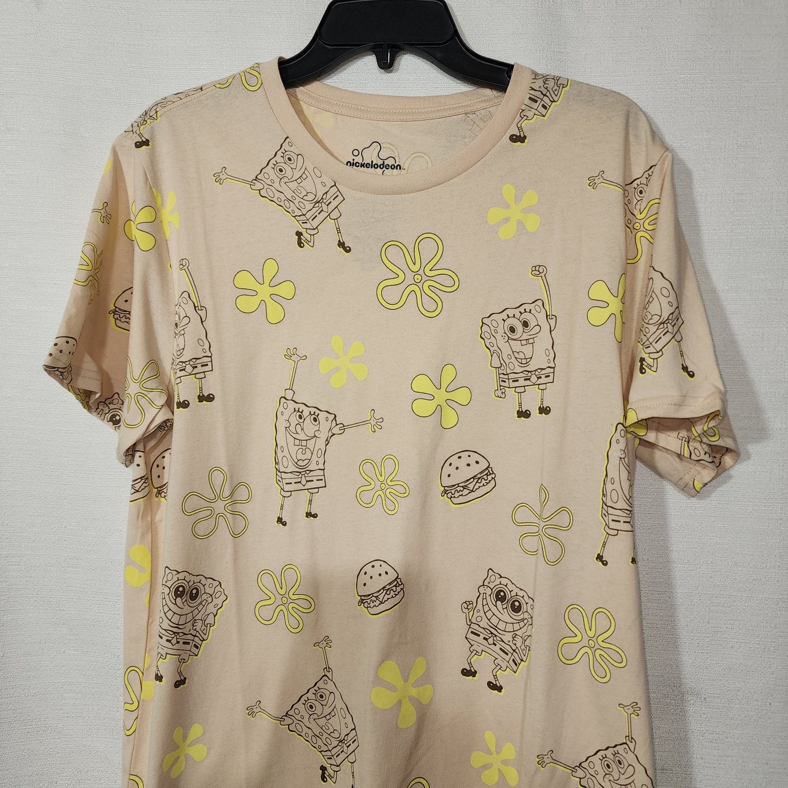 Peanuts SpongeBob and Krabby Patty men's medium short sleeve shirt Size US M / EU 48-50 / 2 - 3 Thumbnail