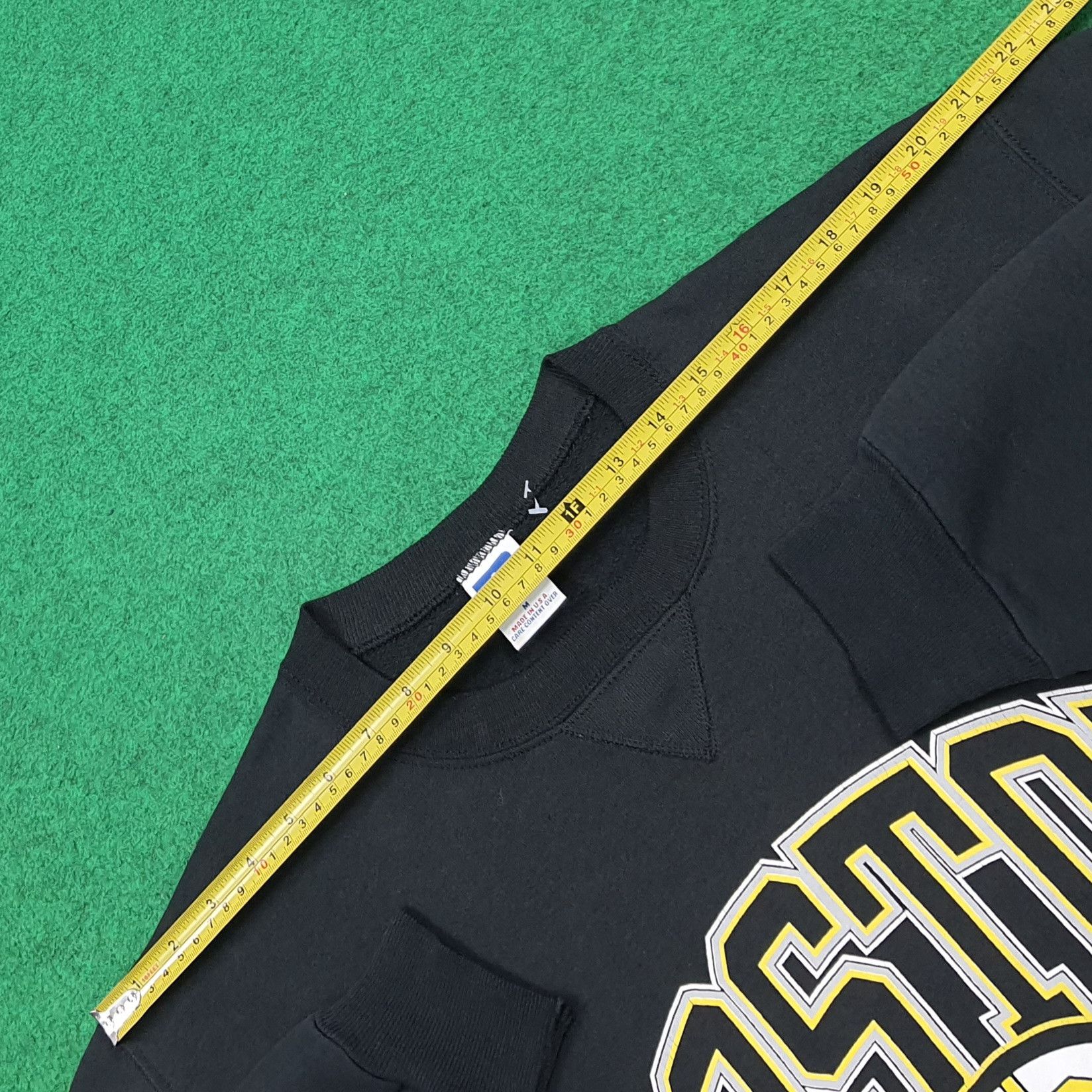 Russell Athletic Vintage 90s Boston Bruins NHL Hockey Sweatshirt E1A2 Size US M / EU 48-50 / 2 - 10 Thumbnail