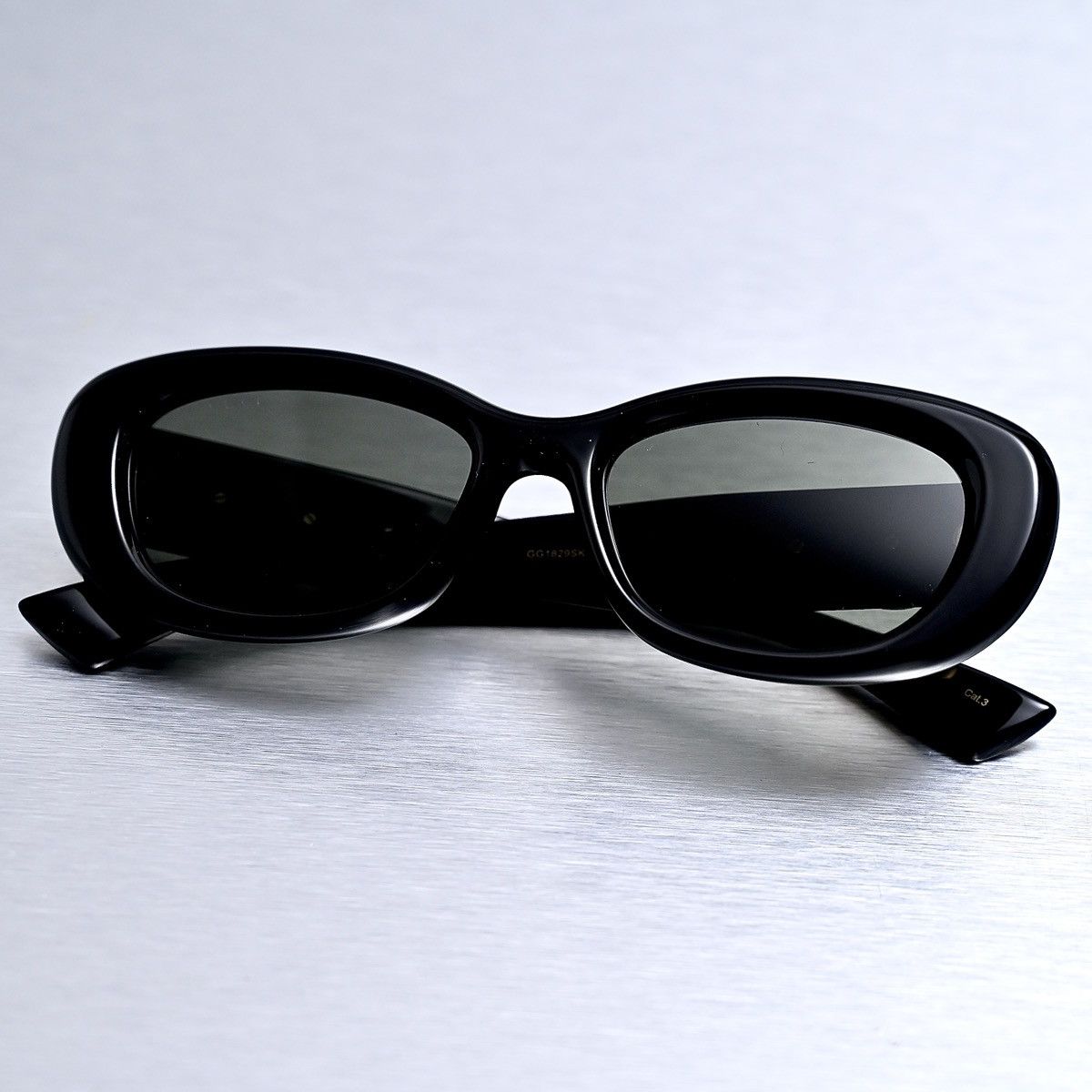 Gucci GUCCI GG1829SK 001 SUNGLASSES Size ONE SIZE - 8 Thumbnail