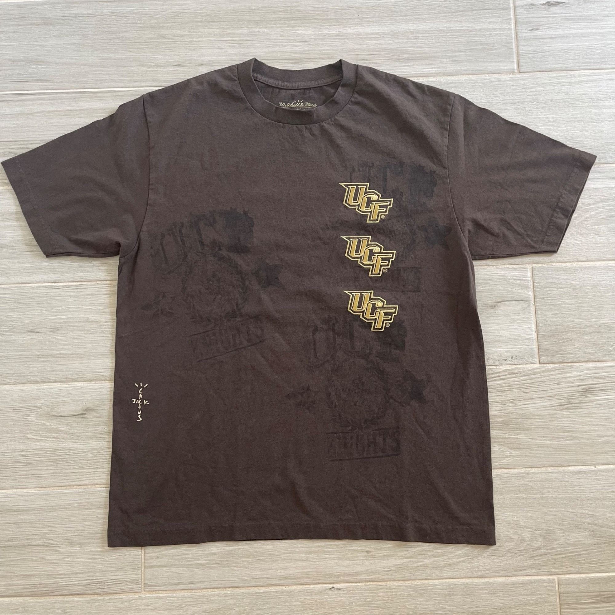 Mitchell & Ness × Travis Scott TRAVIS SCOTT CACTUS JACK x MITCHELL & NESS x UCF TEE S Size US S / EU 44-46 / 1 - 1 Thumbnail