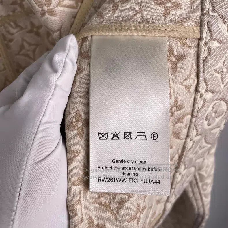 Louis Vuitton Louis Vuitton 26 SS Beige 3D Printed Denim Jacket Size XS / US 0-2 / IT 36-38 - 7 Thumbnail
