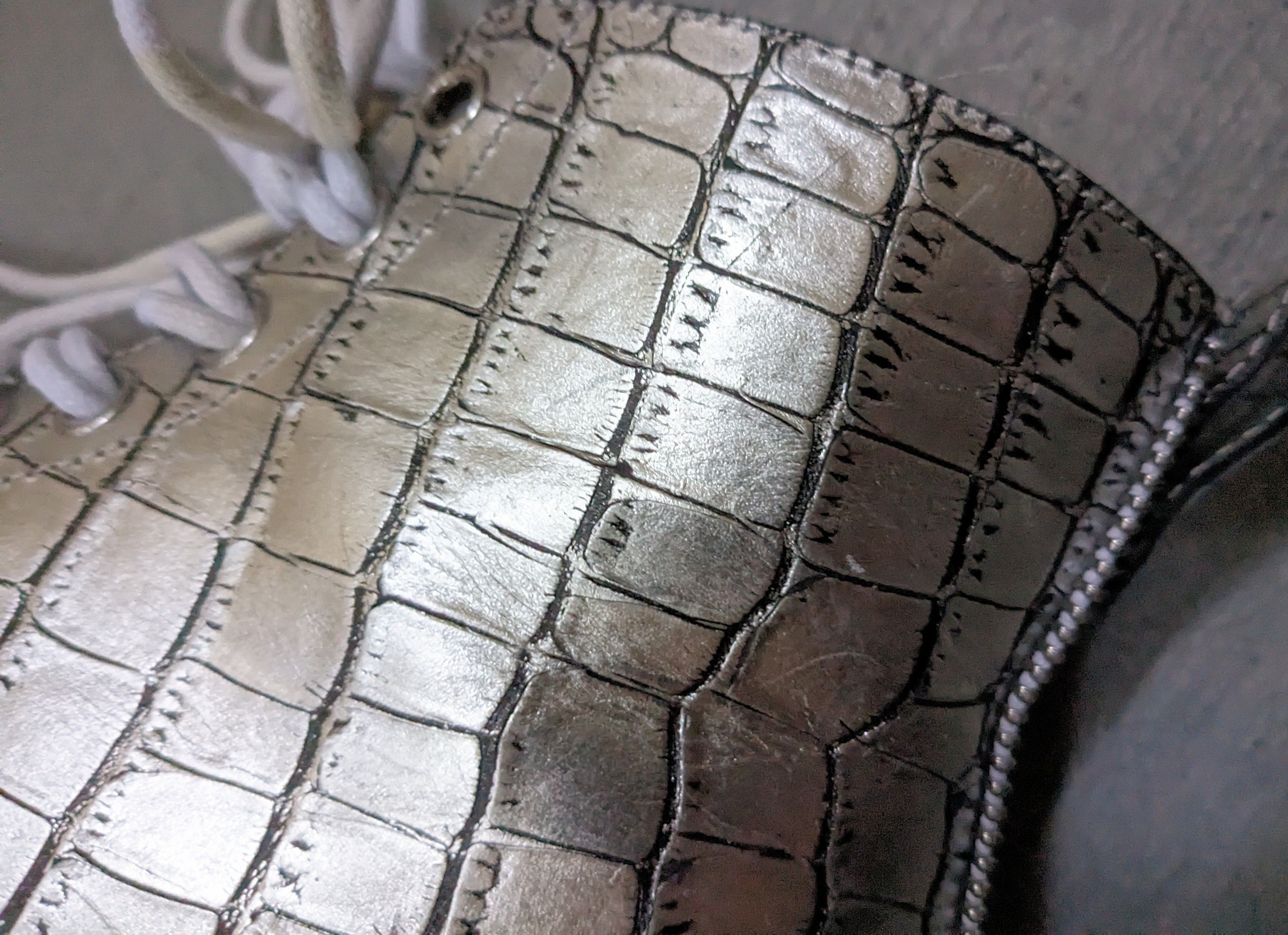 Giuseppe Zanotti Giuseppe Zanotti Sneakers Silver Crocodile Embossed High Top Size US 10 / EU 43 - 11 Thumbnail