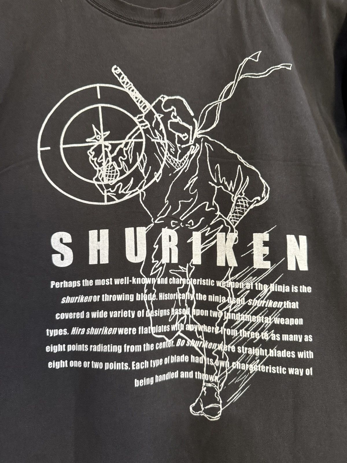 Anime Thrashed Vintage ShurikenThrowing Blade Weapon Sun Faded Tee Size US L / EU 52-54 / 3 - 3 Thumbnail