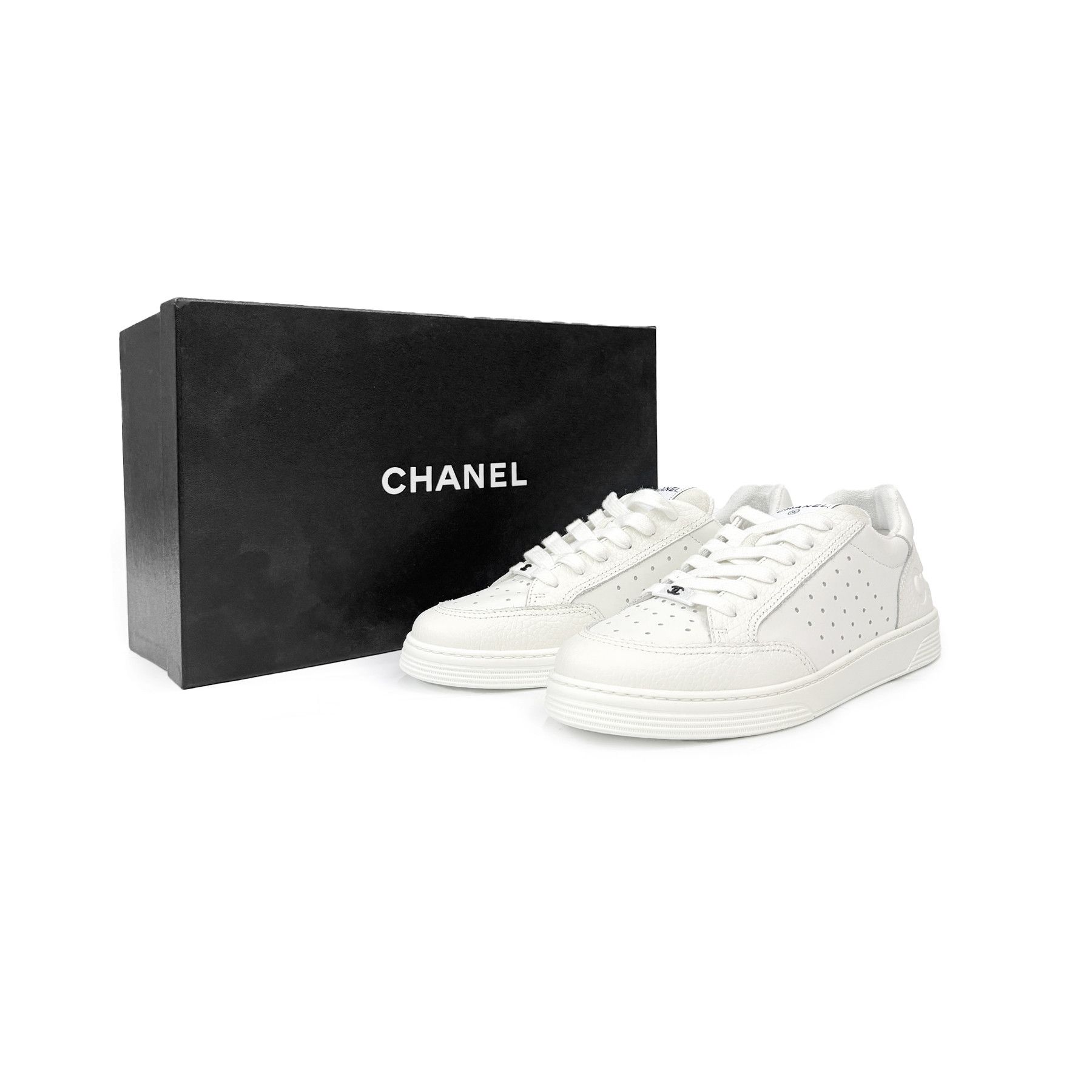 Chanel Chanel White Perforated Leather Low Top Sneakers Size US 9 / EU 42 - 5 Thumbnail