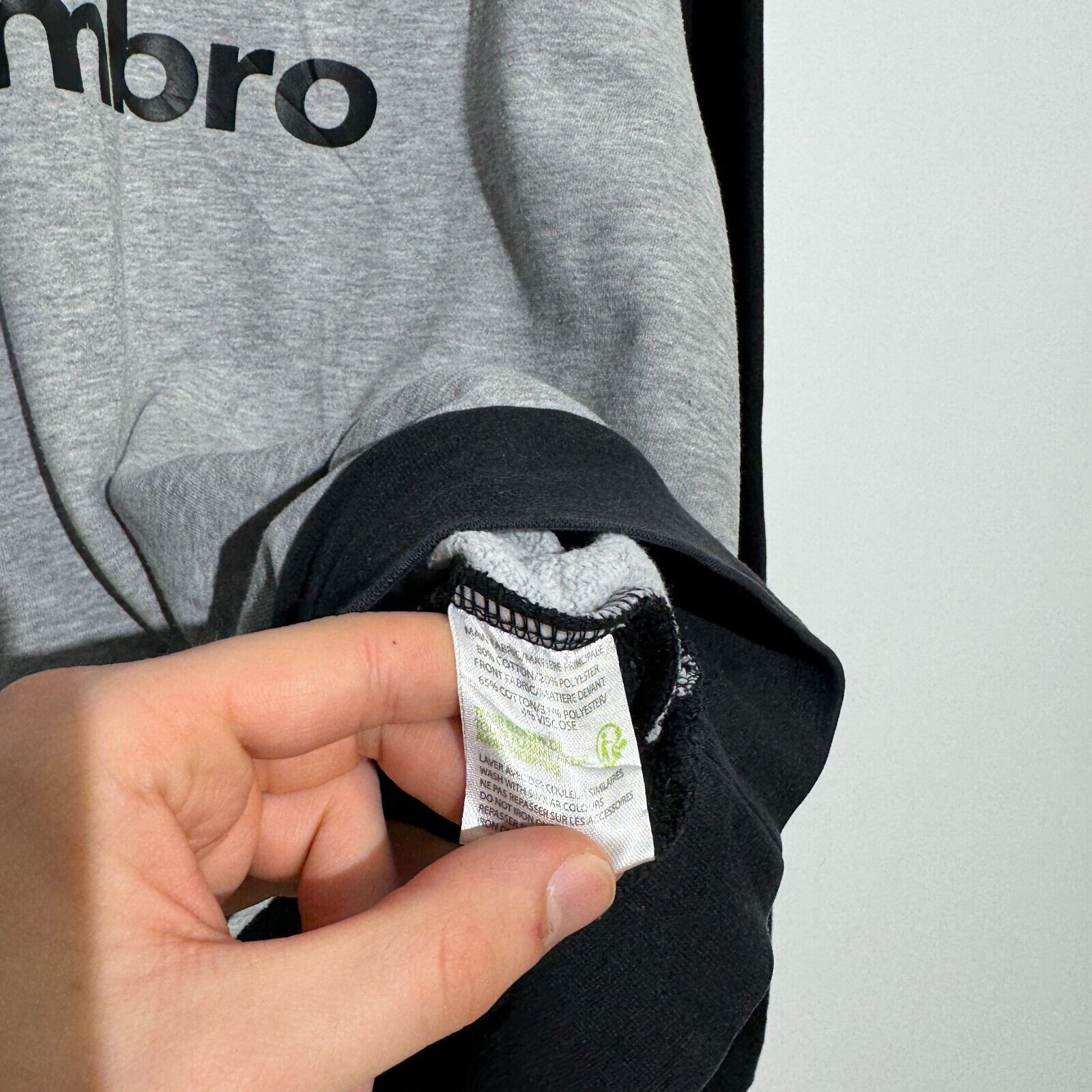 Umbro × Vintage Vintage Umbro Unisex Gray Black Cotton Crewneck Size L 90s Size US L / EU 52-54 / 3 - 8 Thumbnail