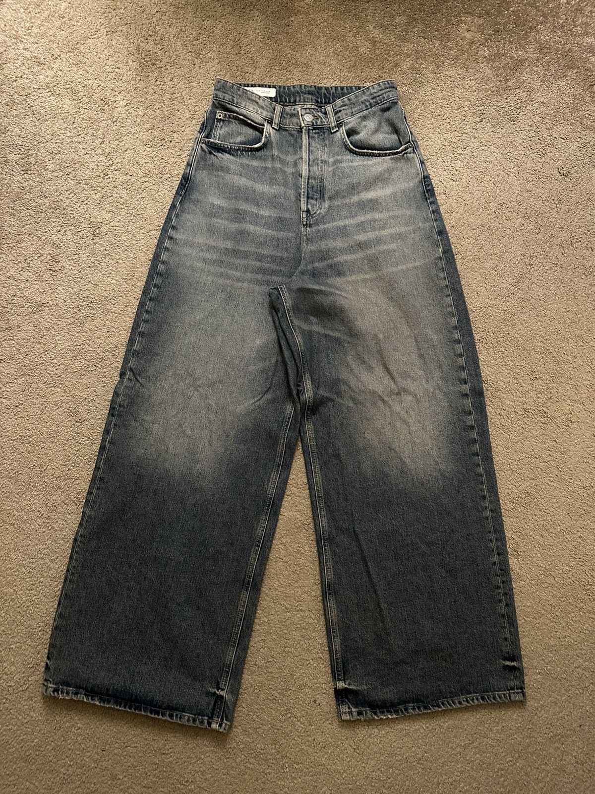 Zara Zara Men’s Extra Wide Leg High Waisted Jeans Long Legs 28 Size US 29 - 1 Thumbnail