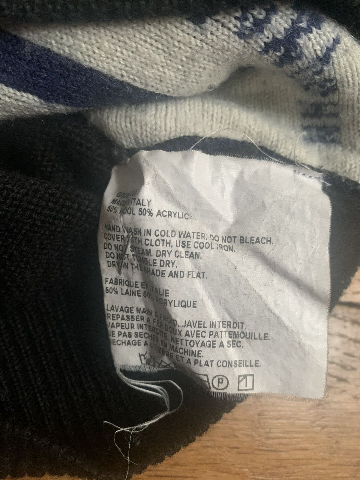 Gosha Rubchinskiy Gosha Rubchinskiy Sunrise Scarf Sweater F/W 2016 Size US M / EU 48-50 / 2 - 8 Thumbnail